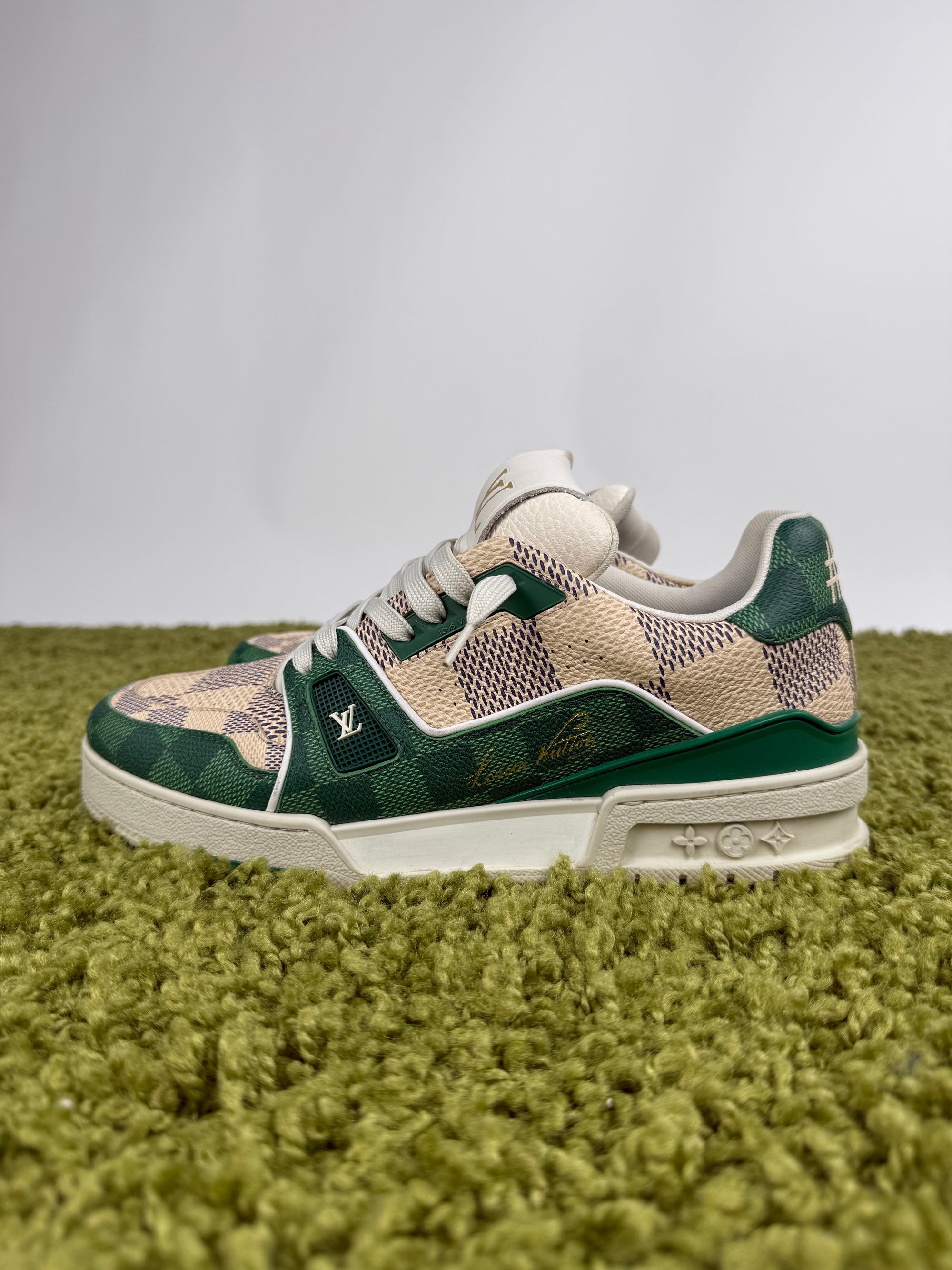 Louis Vuitton Trainer Verde 6.5