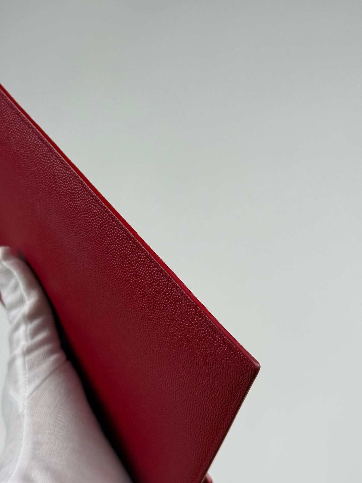Pochette Yves Saint Laurent Grain de Poudre Uptown Rosso