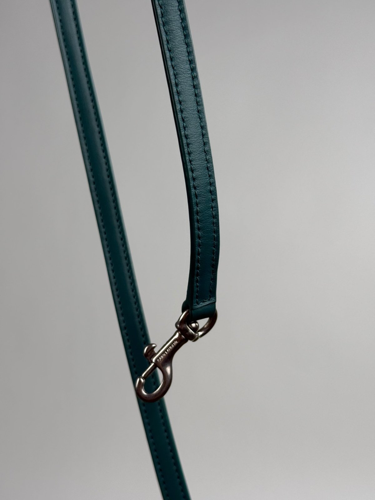 Borsa a tracolla Saint Laurent Toy LouLou Verde - Second Hand Di Fiore