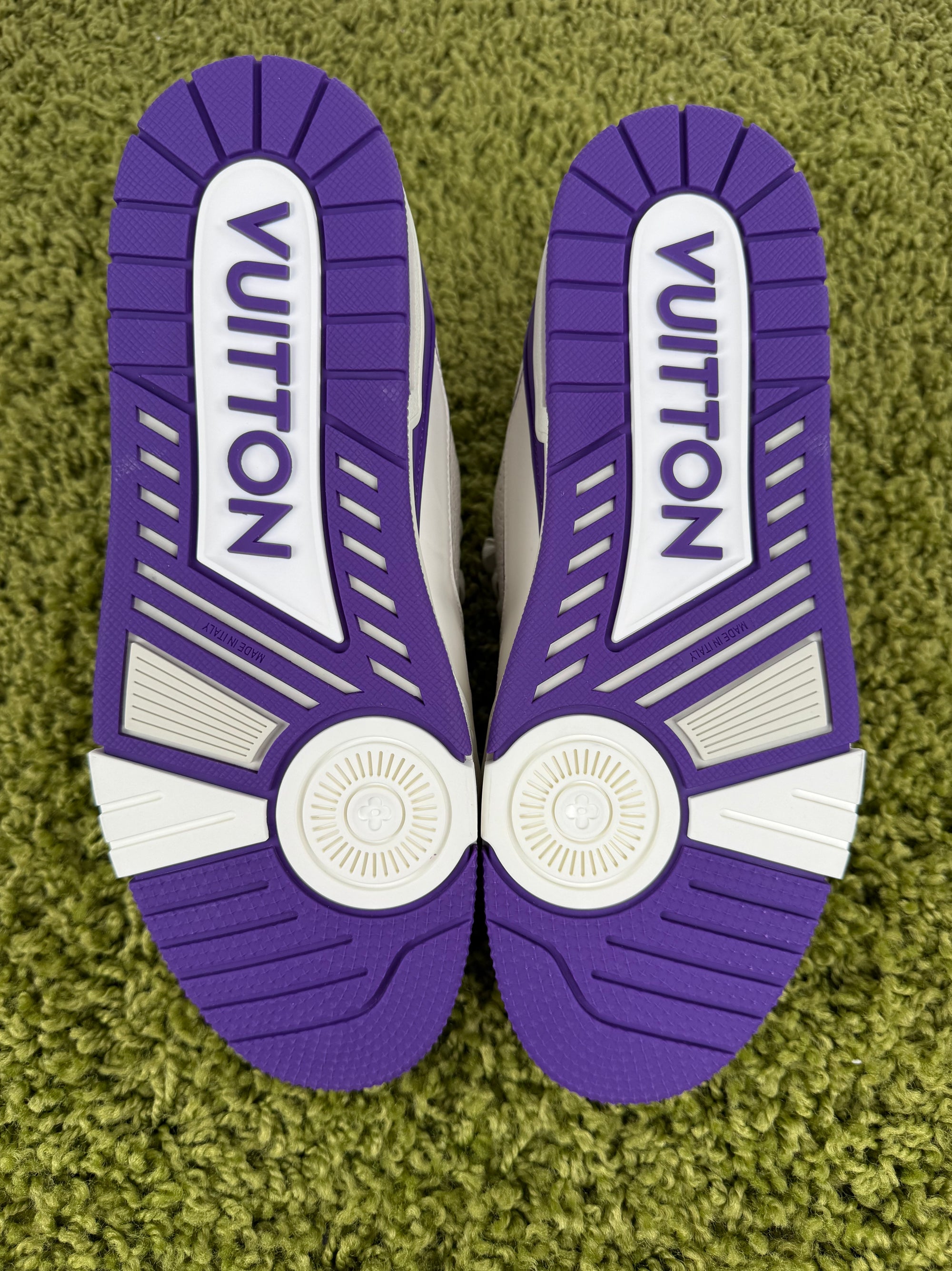 Louis Vuitton Trainer Viola 8