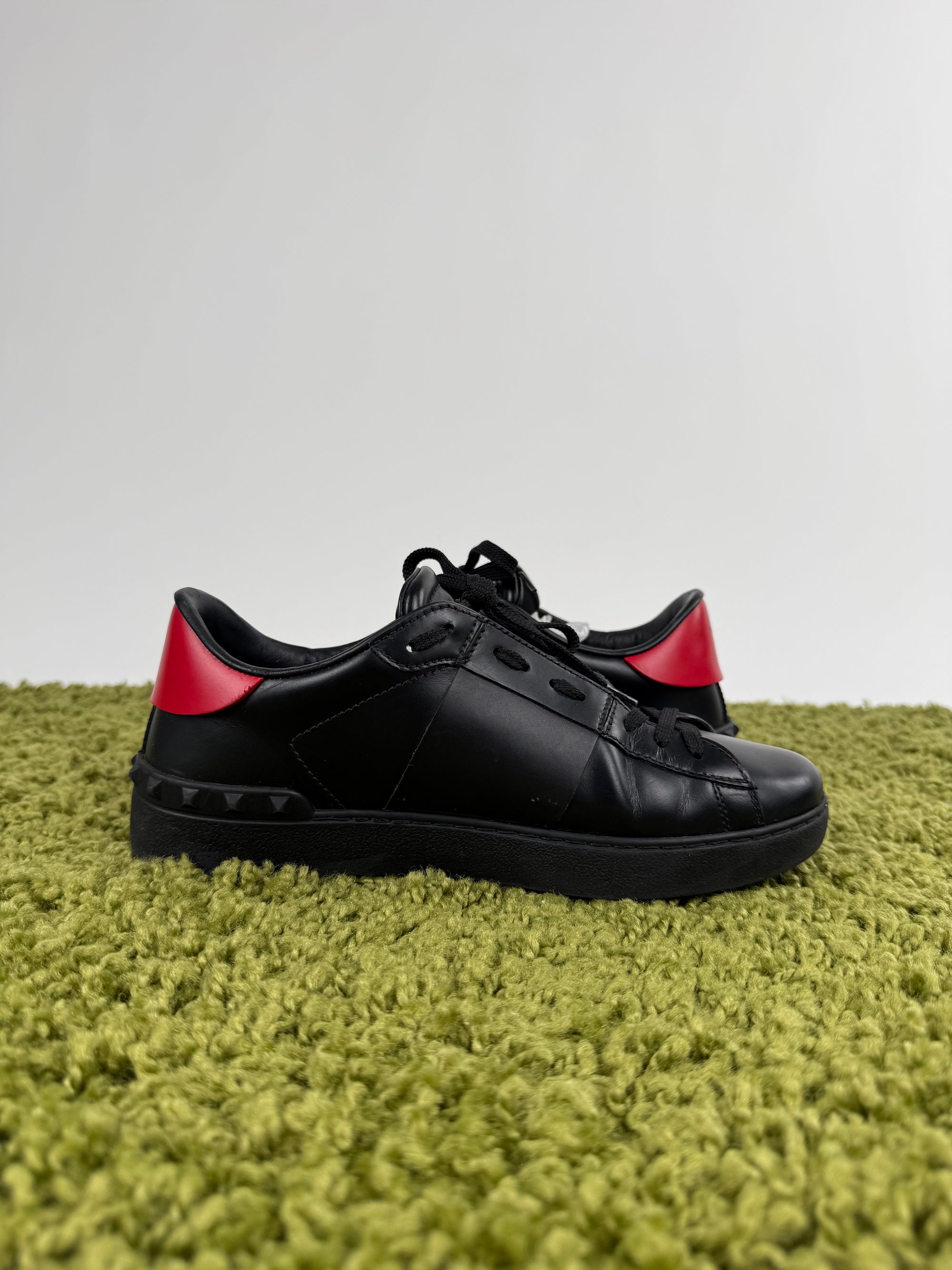 Valentino Garavani Rockstud Nere 39