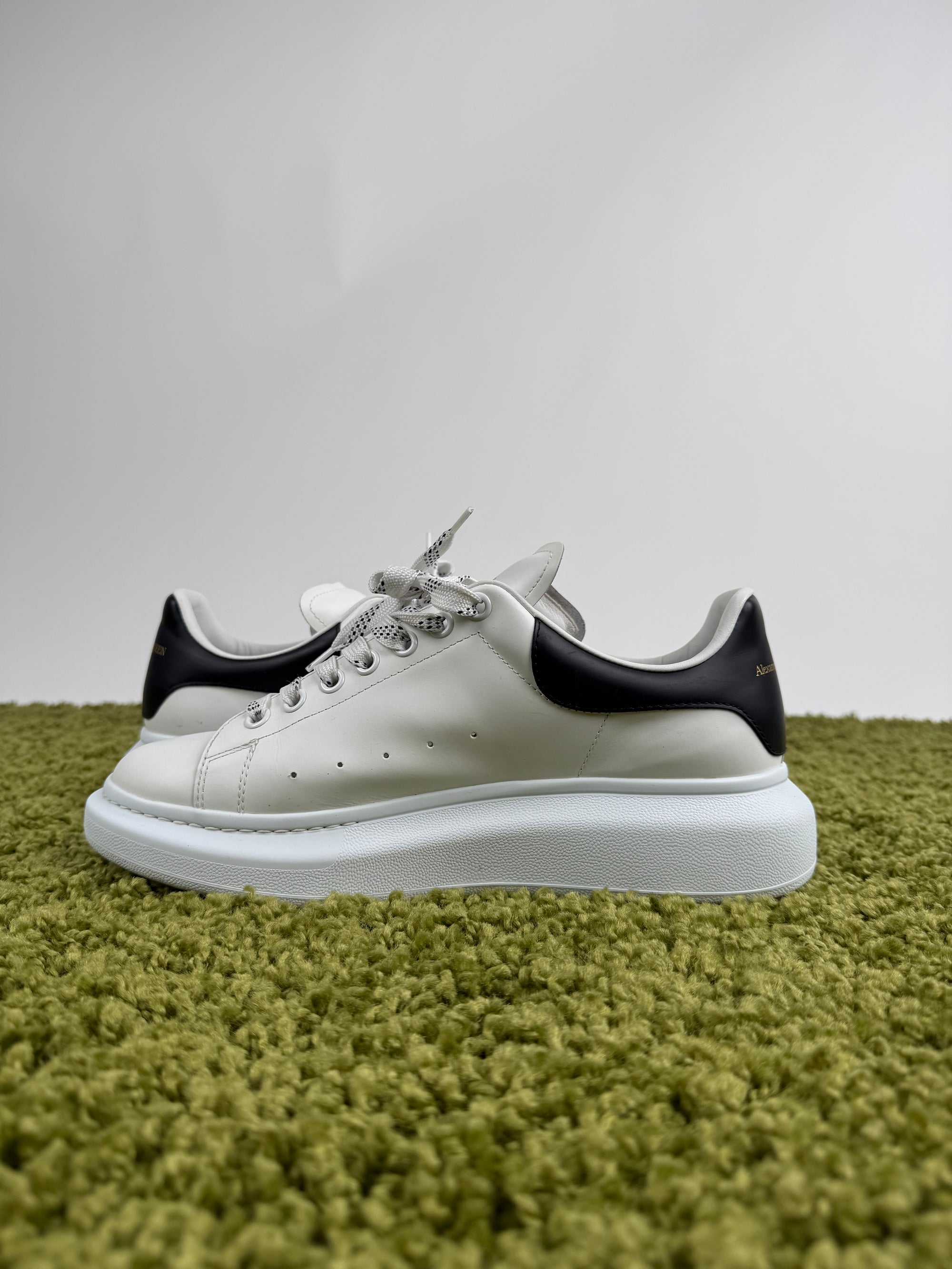 Alexander Mcqueen sneaker 43