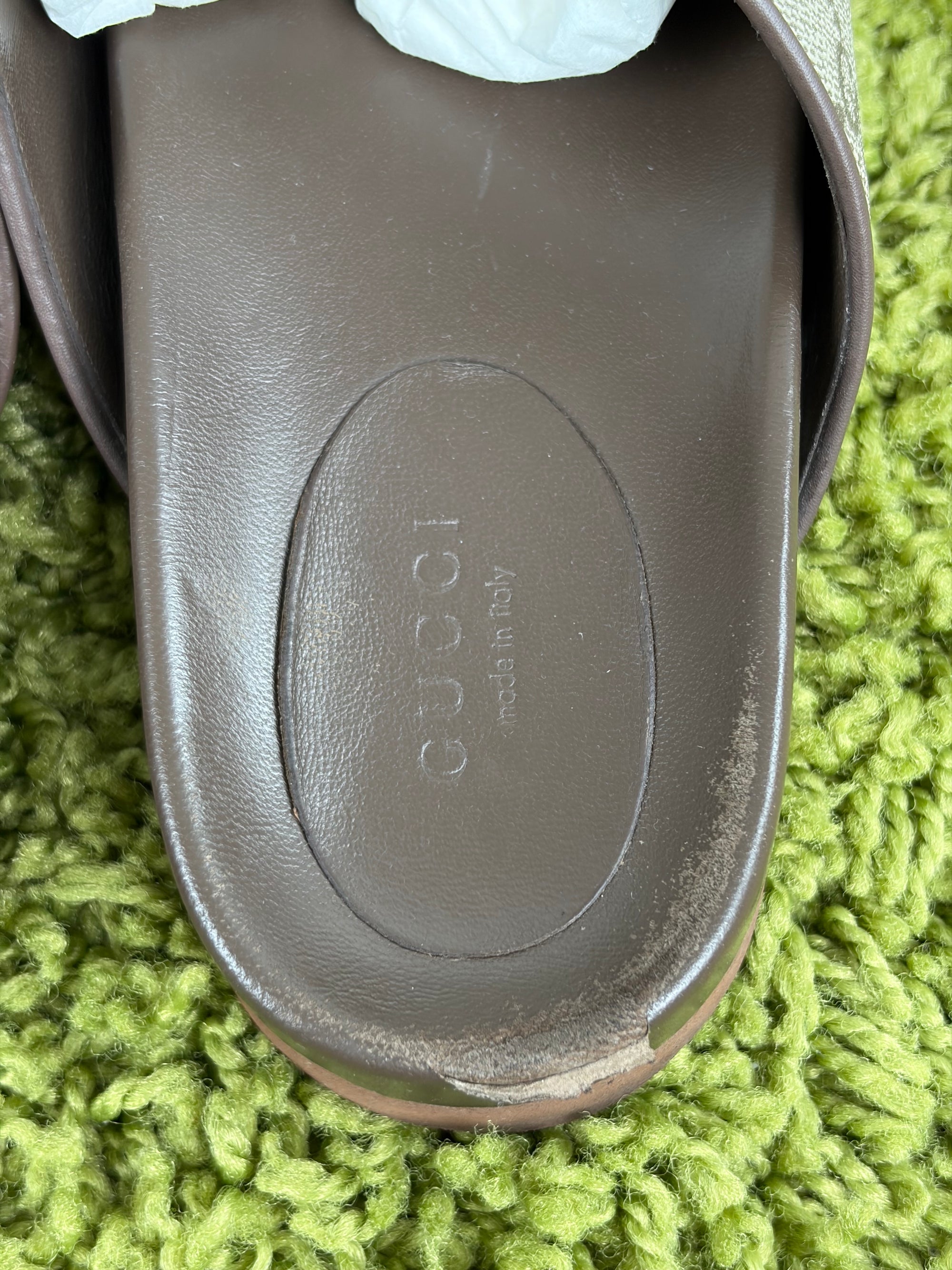 Sandali Gucci Size 37.5 beige e marroni