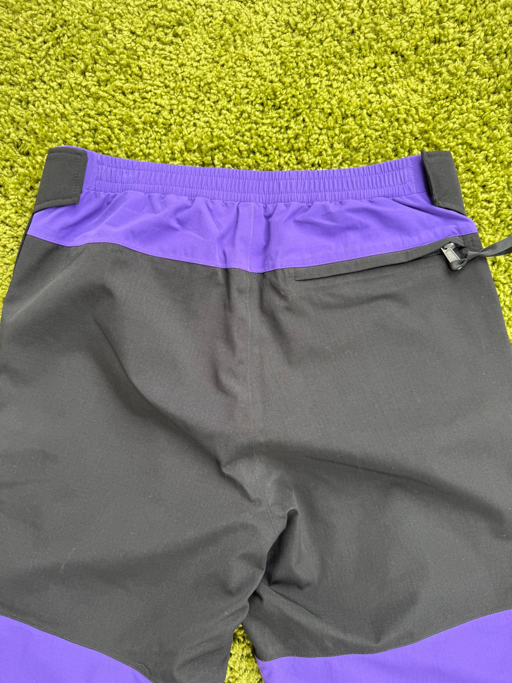 Pantalone North Face X Gucci Viola L