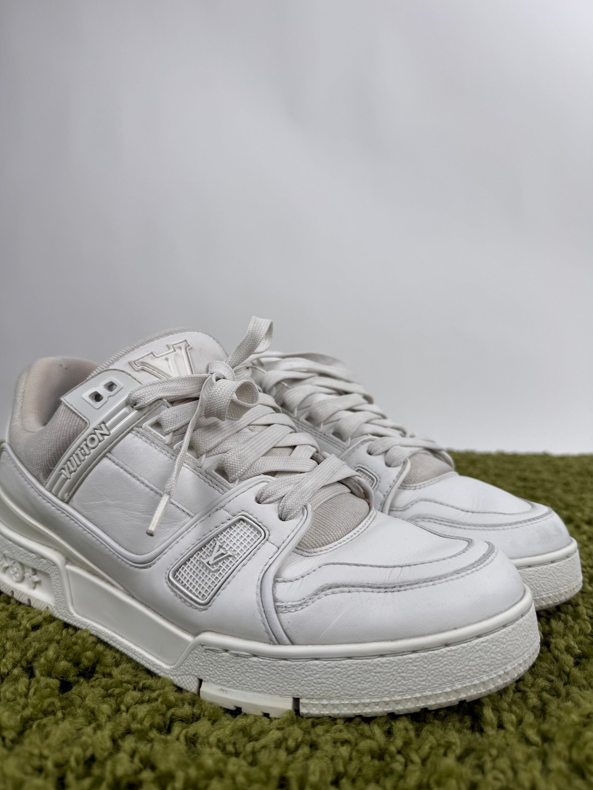 Louis Vuitton Trainer 41.5