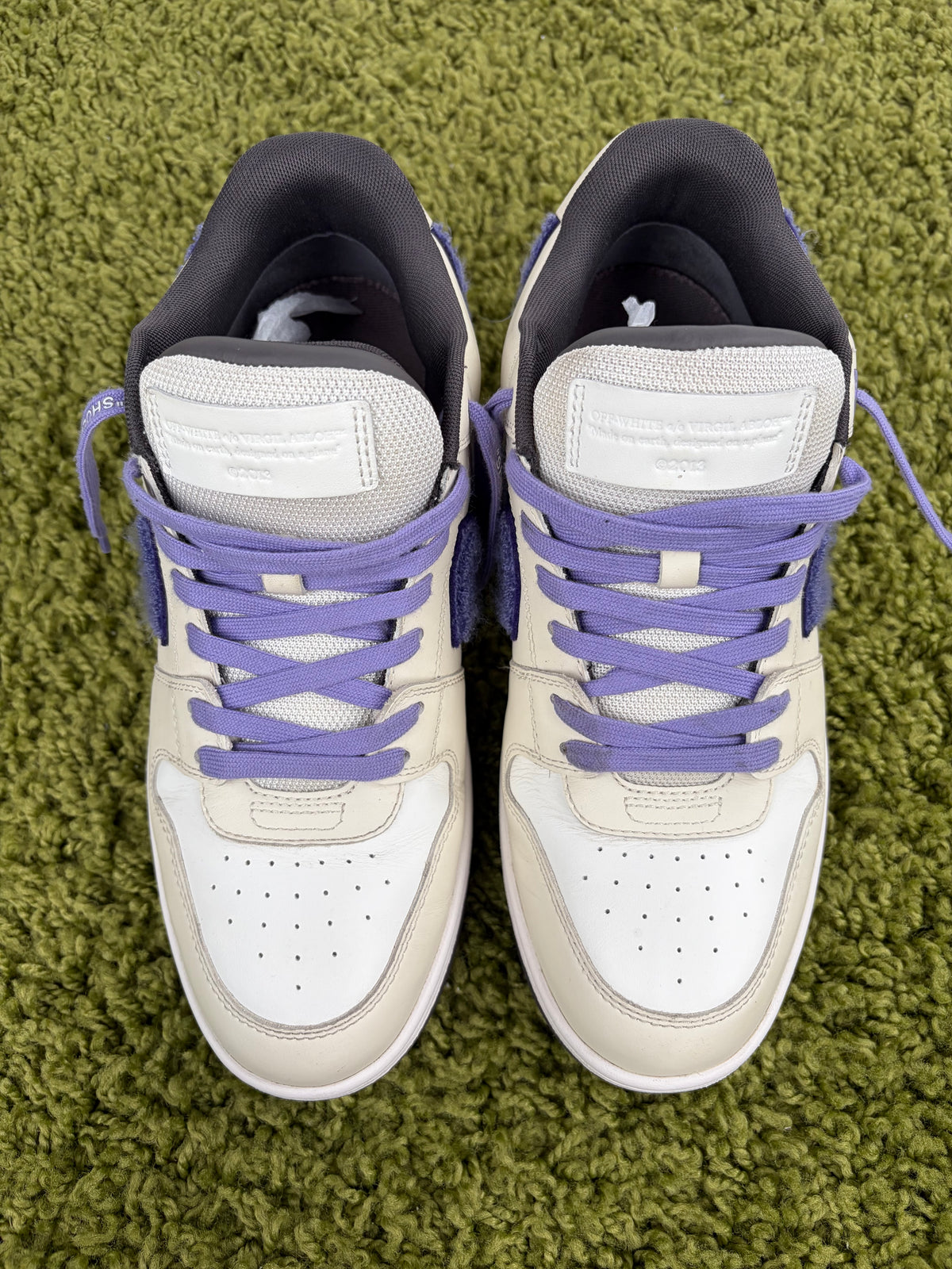 Off-White Out Of Office Viola 42