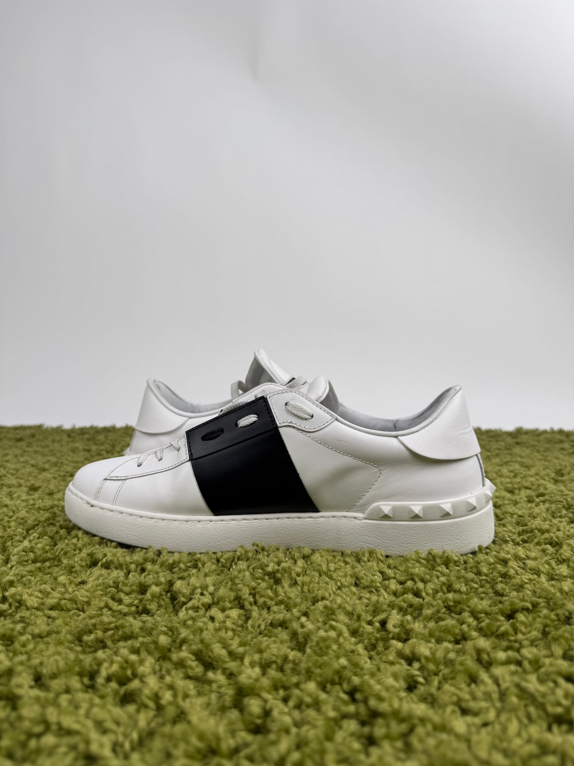 Valentino Garavani Low Sneaker 44