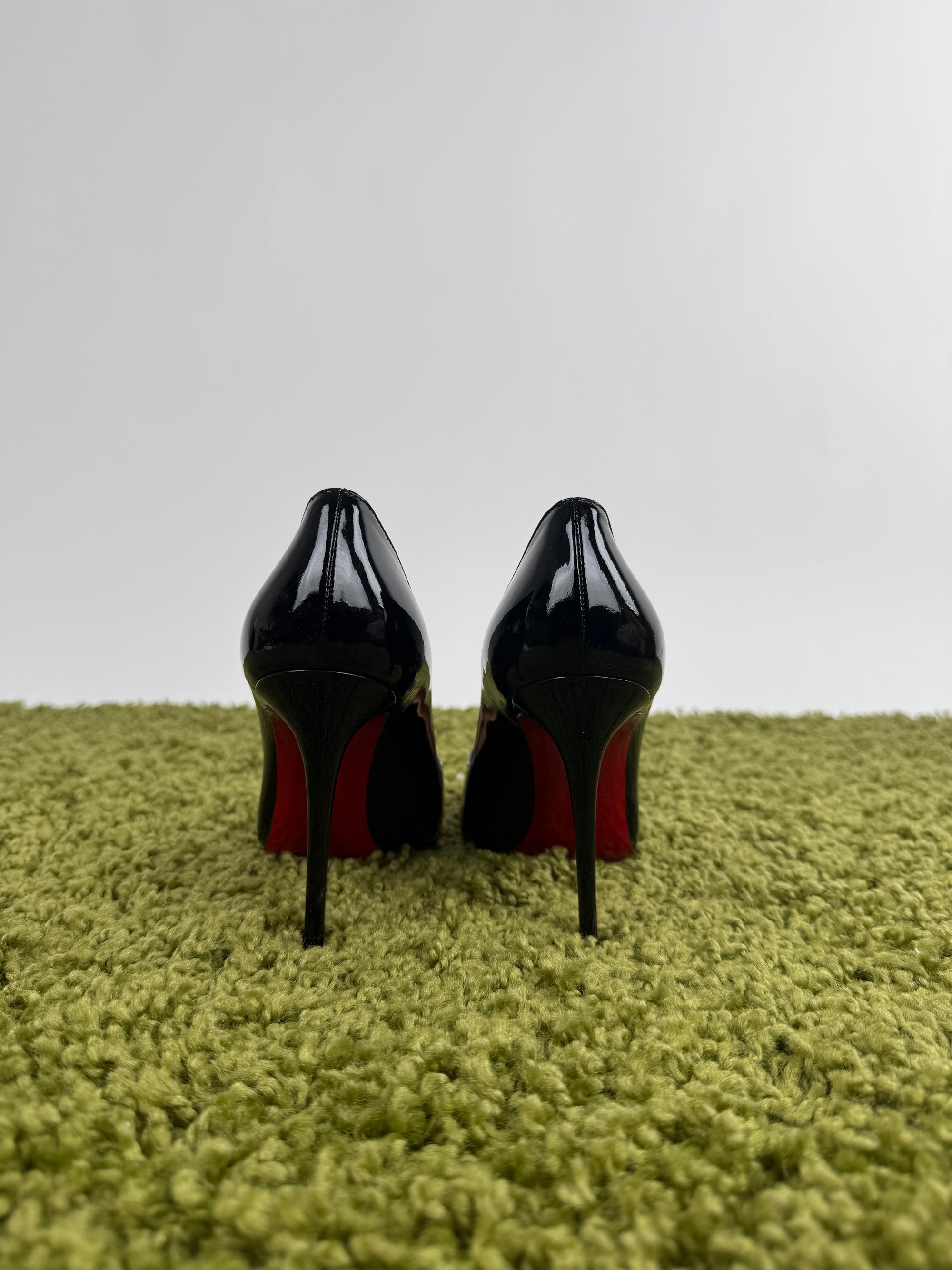 Tacchi Louboutin 37.5