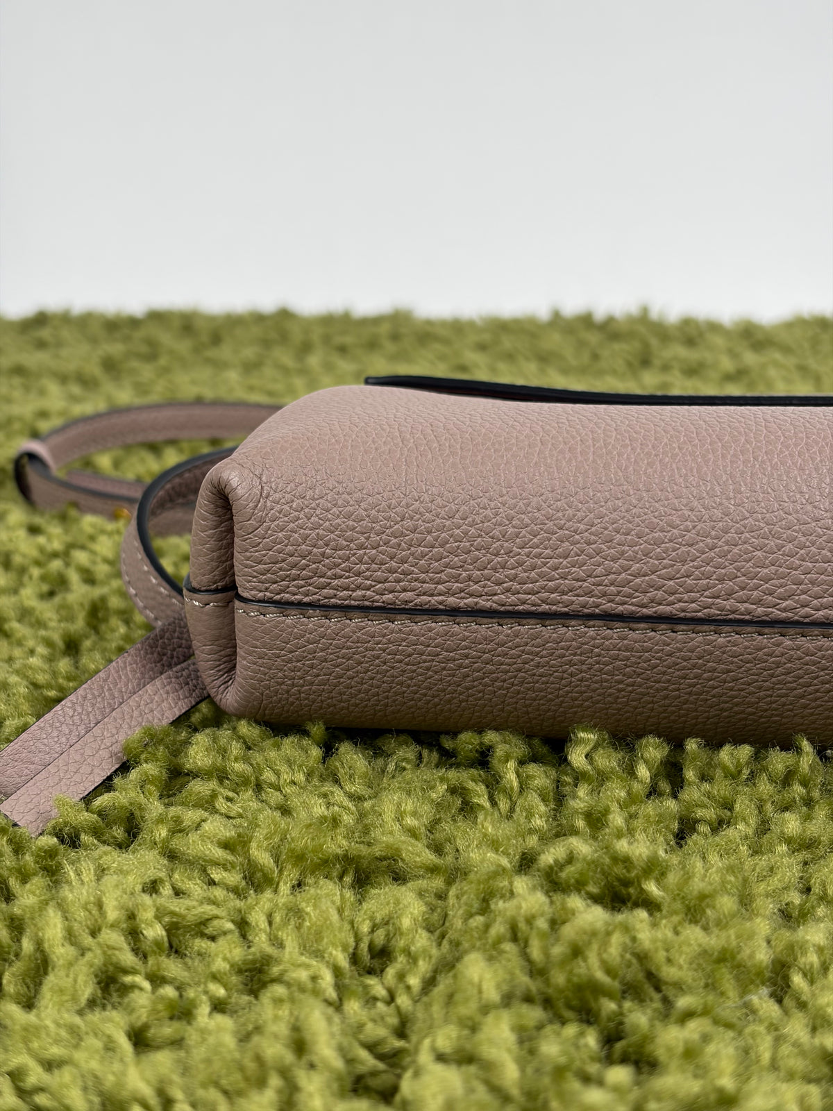 Borsa a tracolla Valentino Garavani VRING Rosa