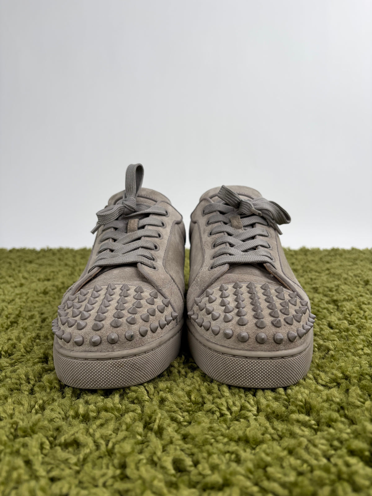 Christian Louboutin Spikes Low Grigia 42