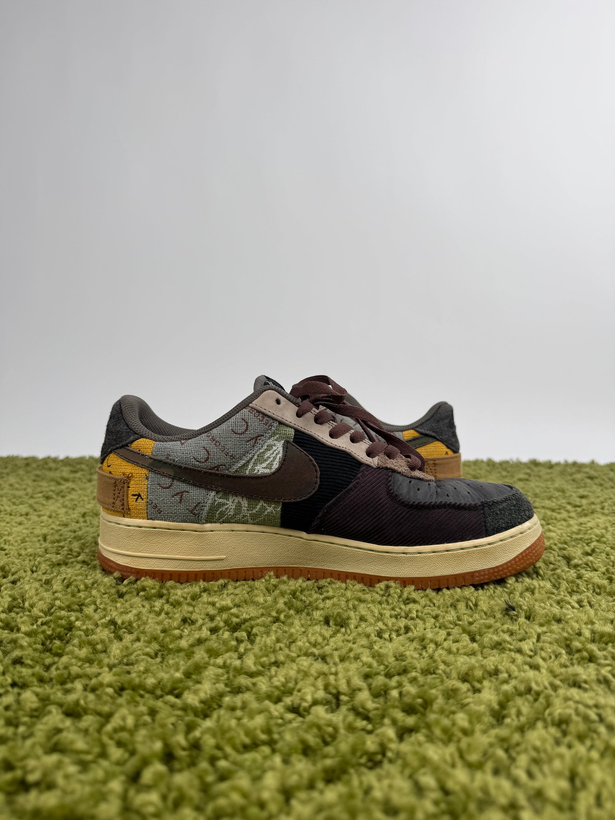 Nike Air force 1 X travis Scott 44.5