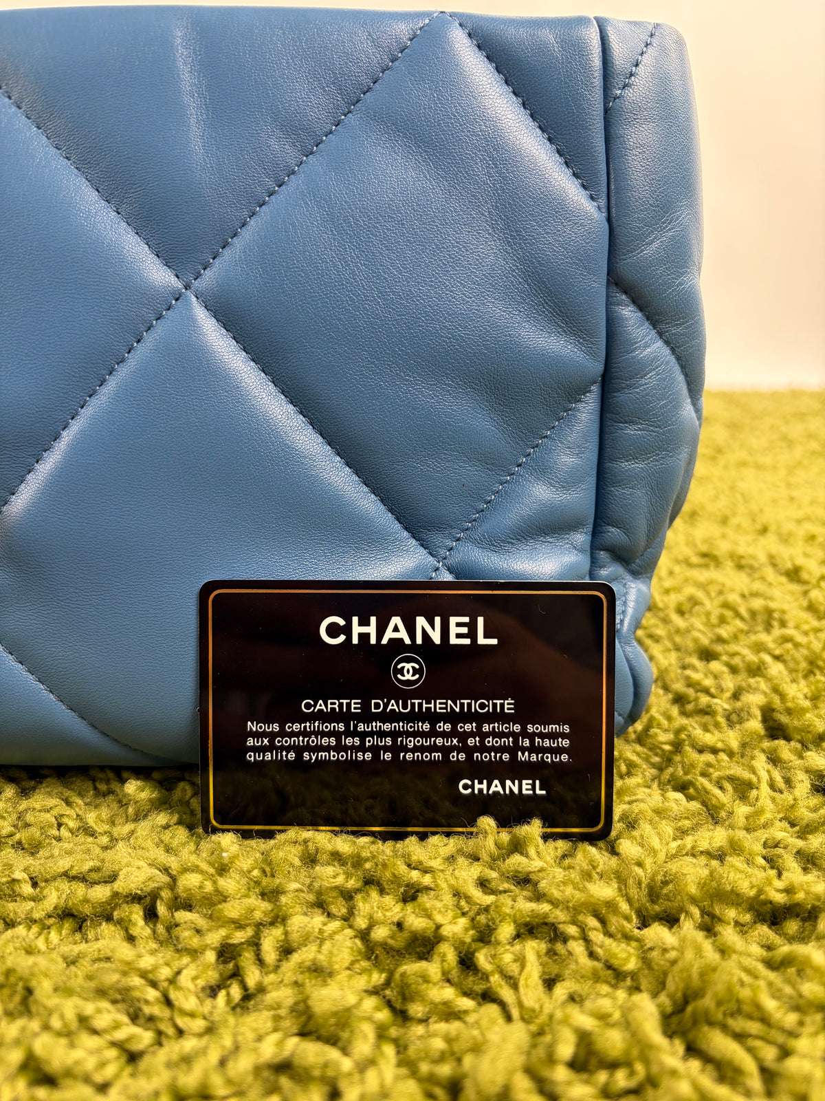 Borsa Chanel 19 Trapuntata in Pelle Azzurra