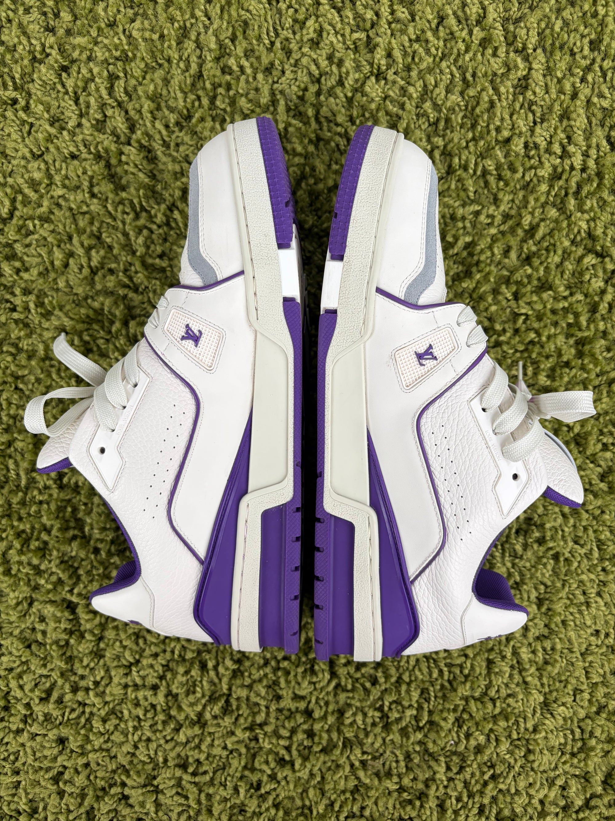 Louis Vuitton trainer Size 8=42 calza 43
