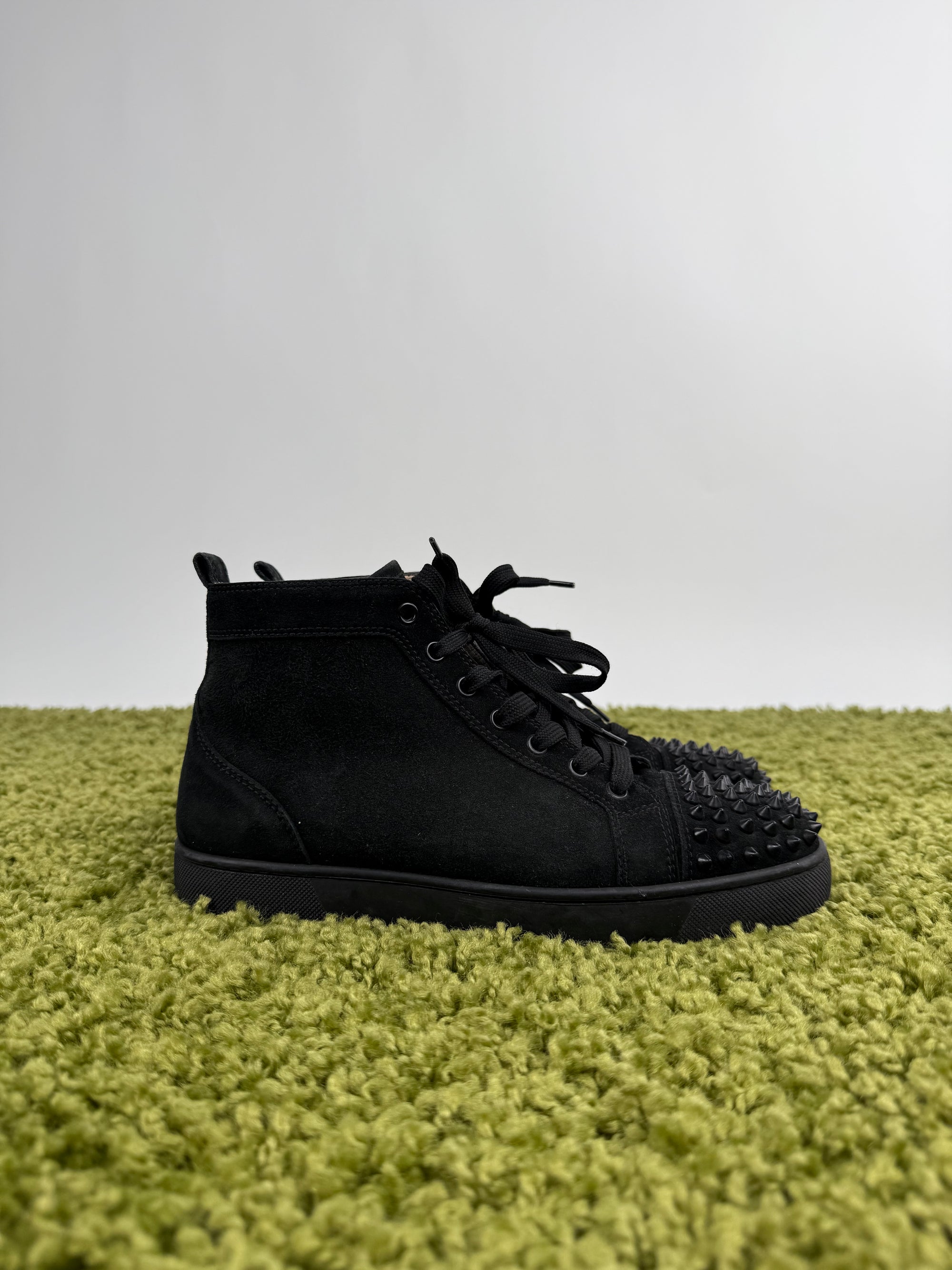 Christian Louboutin Spikes 40