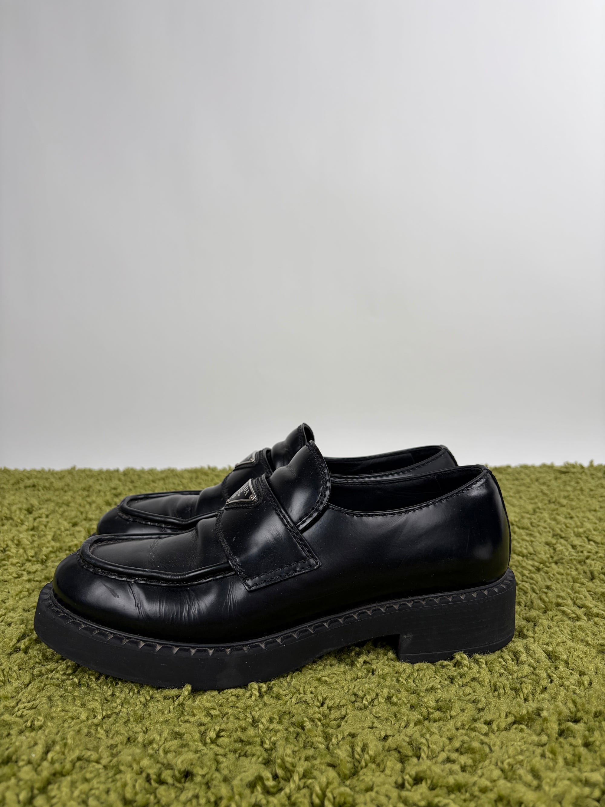 Mocassino Prada Size 8.5=42.5 neri