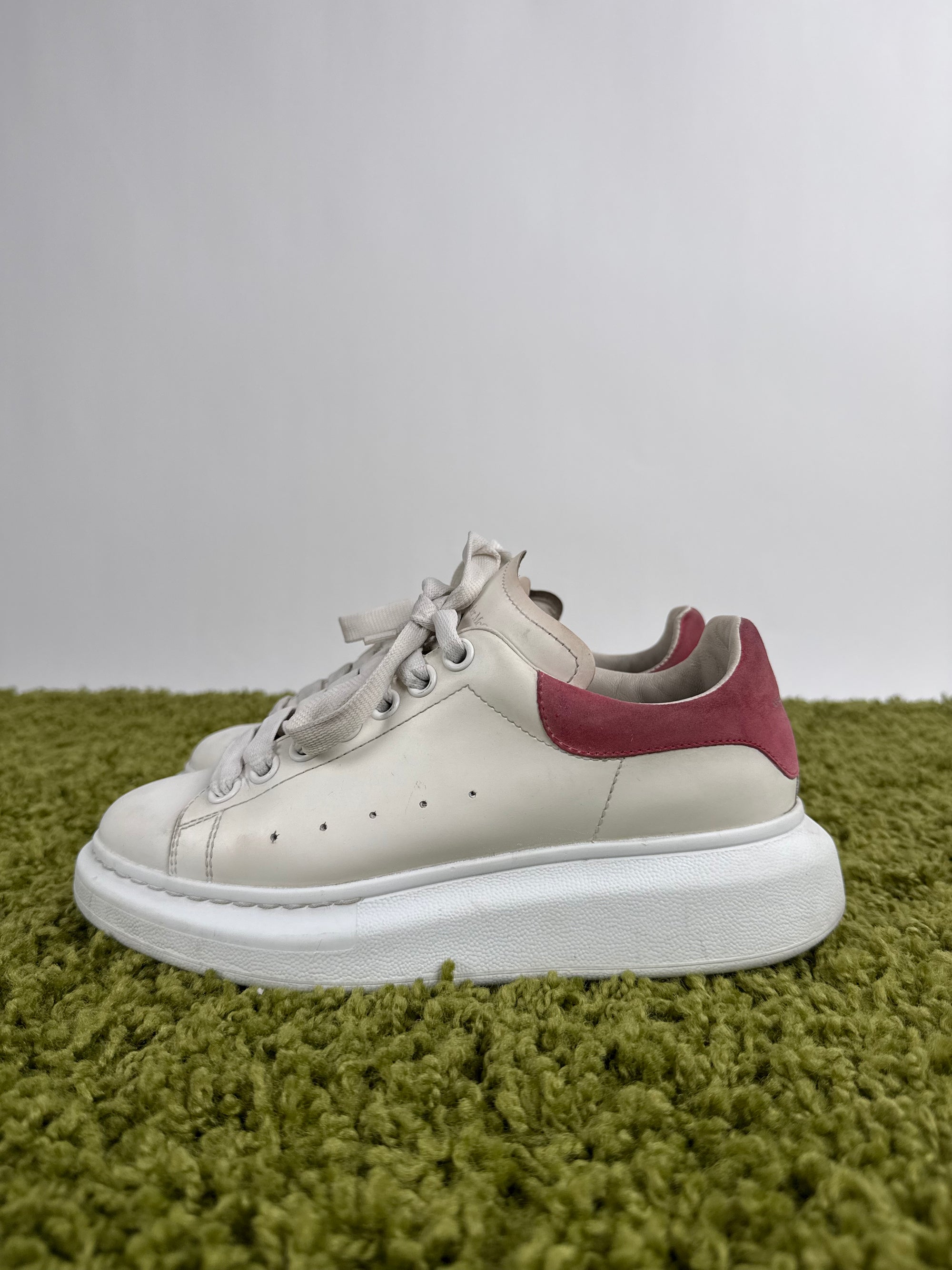 Alexander Mcqueen Sneaker Bianca 37n