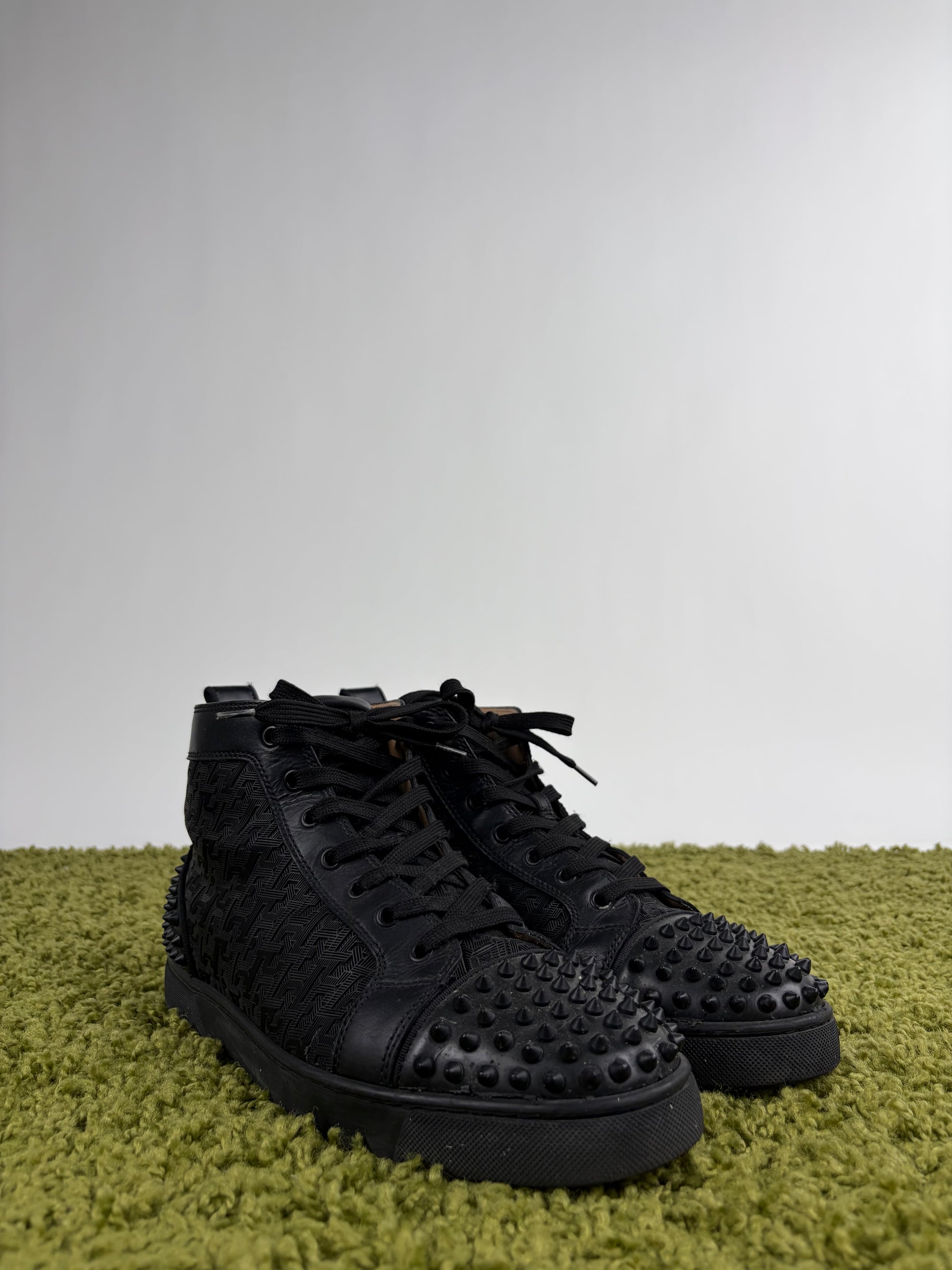Louboutin alte Size 44 nere