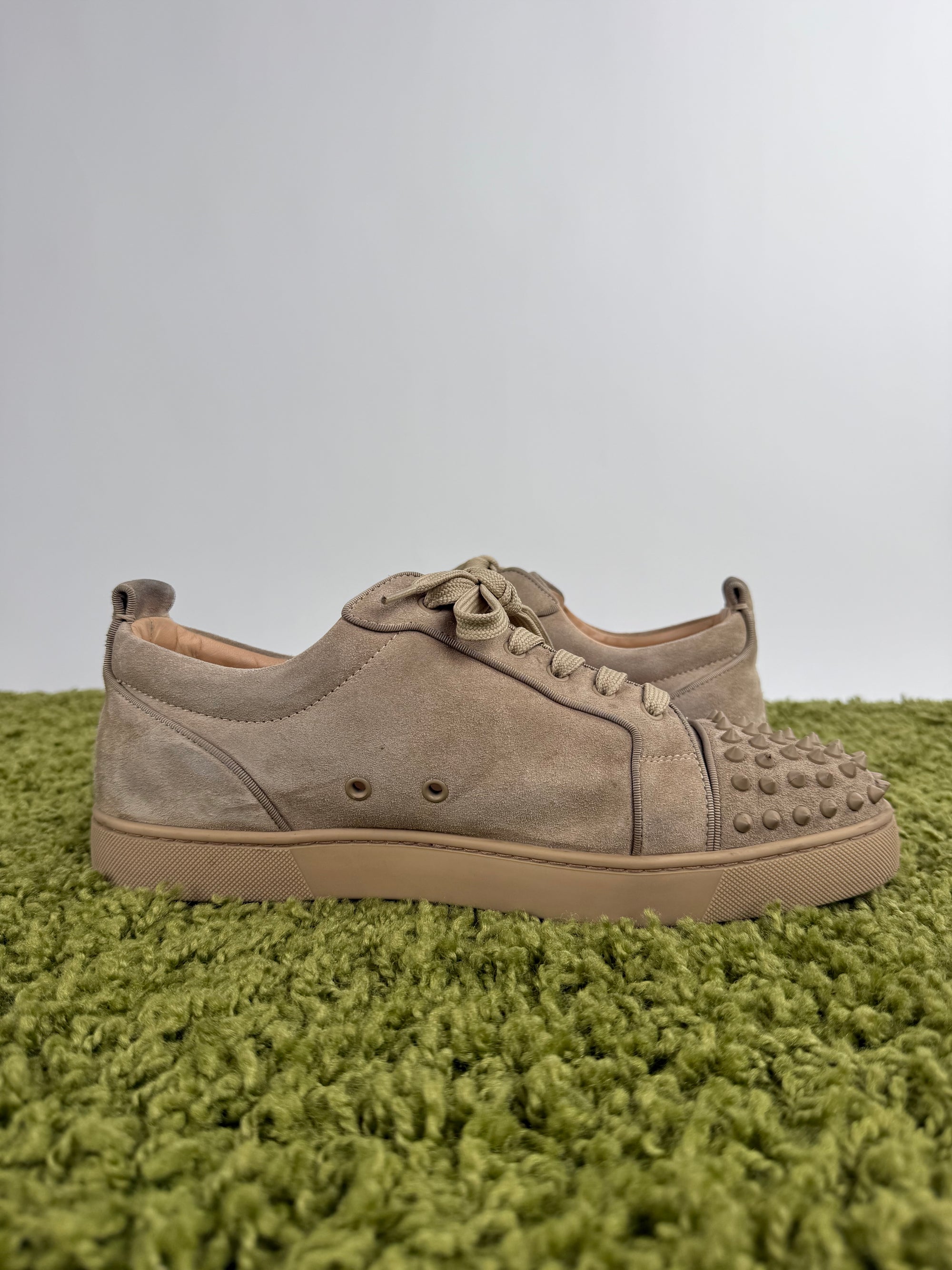 Christian Louboutin Spikes Beige 46