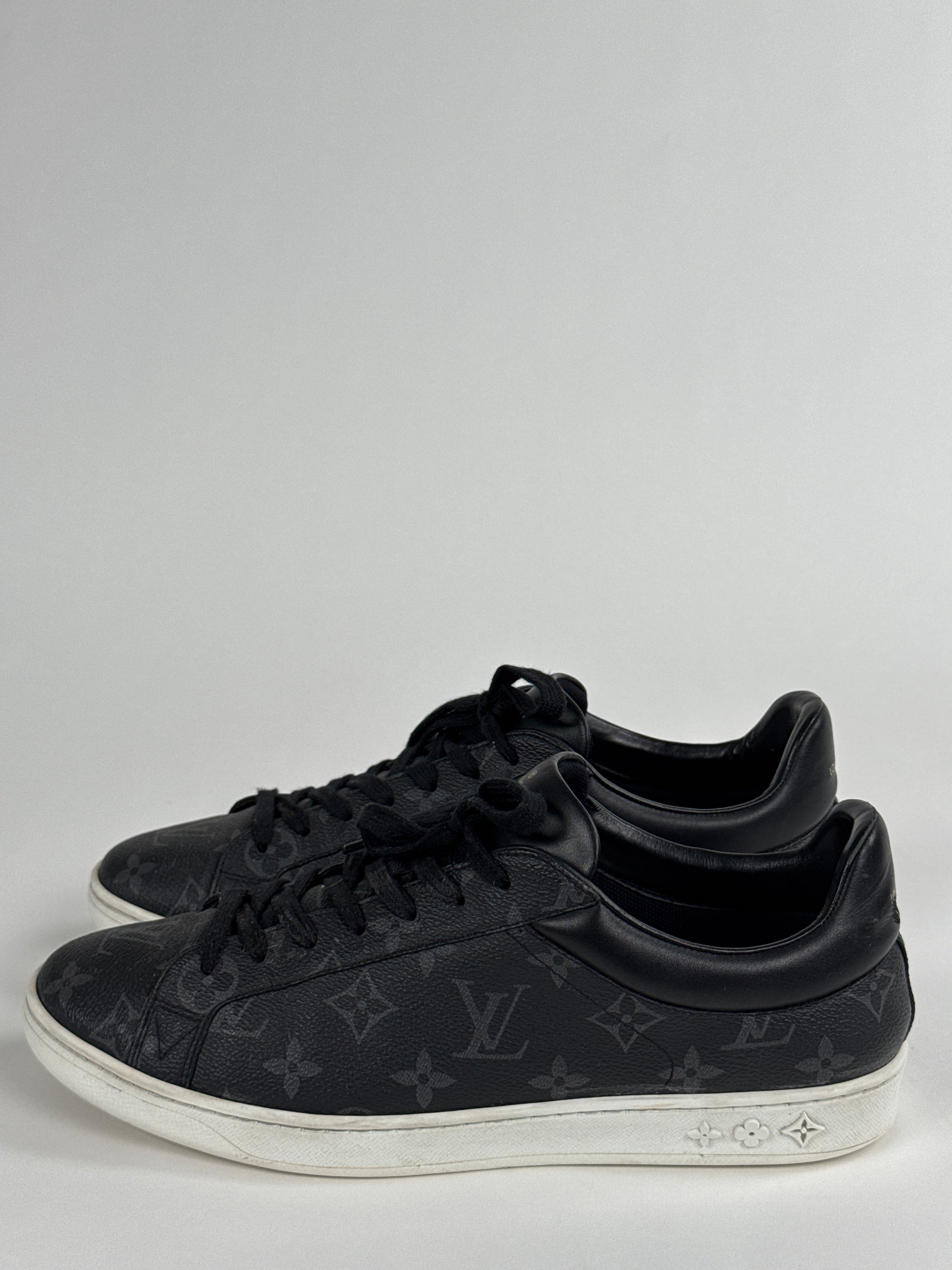 Louis Vuitton luxembourg Size 8=42 veste 43 nere