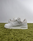 Louis Vuitton Trainer 41 veste 42