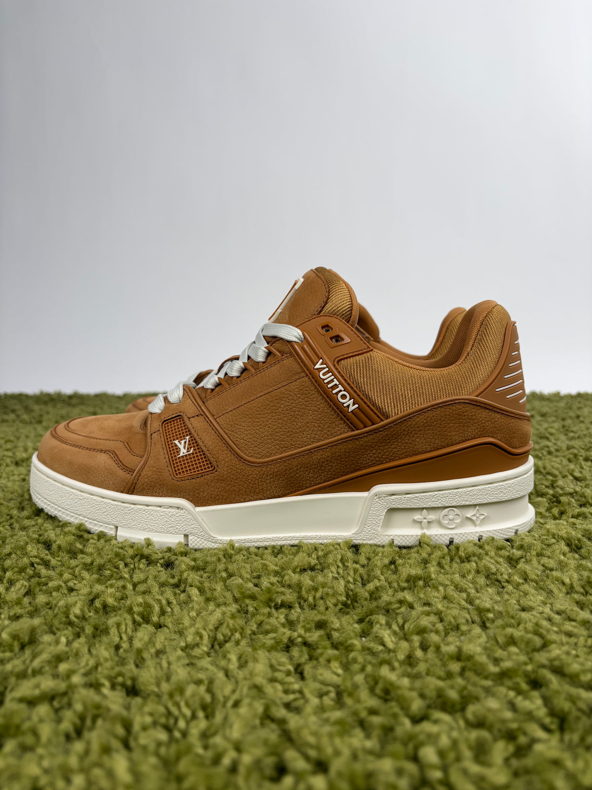 Louis Vuitton Trainer Beige 7