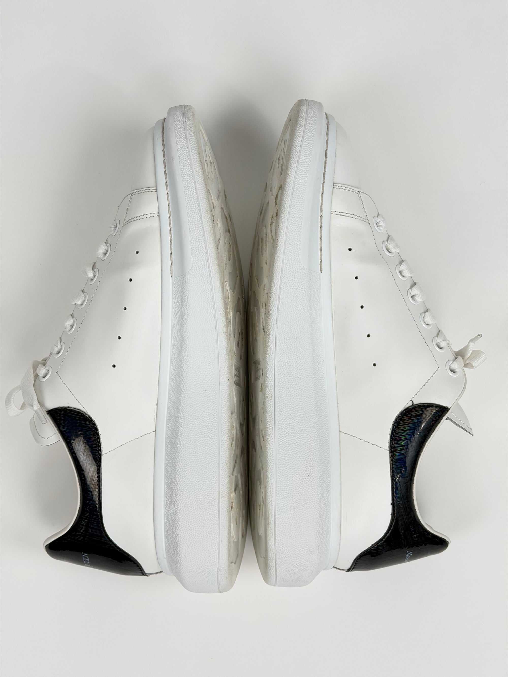 McQueen Size 45 bianche e nere