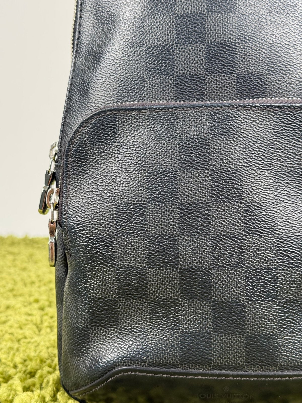 Monospalla Louis Vuitton Avenue Sling Nero - Second Hand Di Fiore