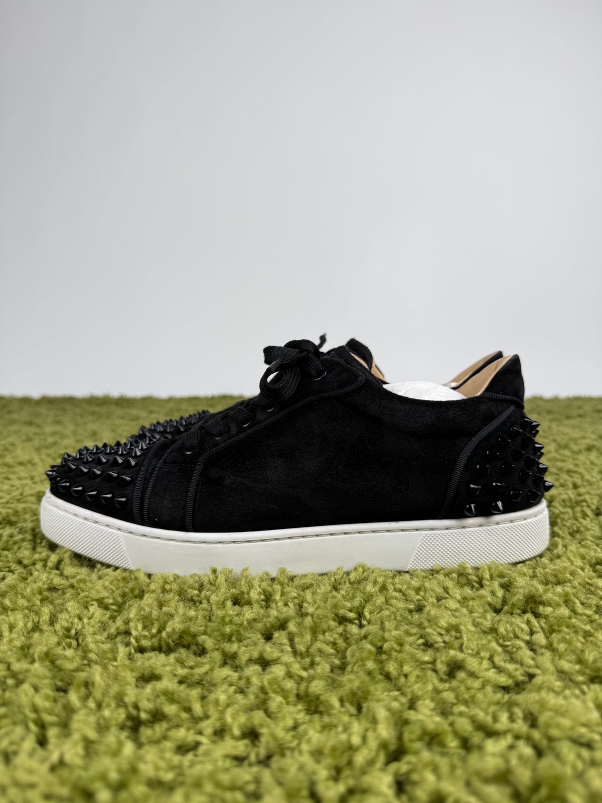 Christian Louboutin Spikes Nero 39 - Second Hand Di Fiore