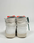 Off white Size 44 bianche nere e arancioni