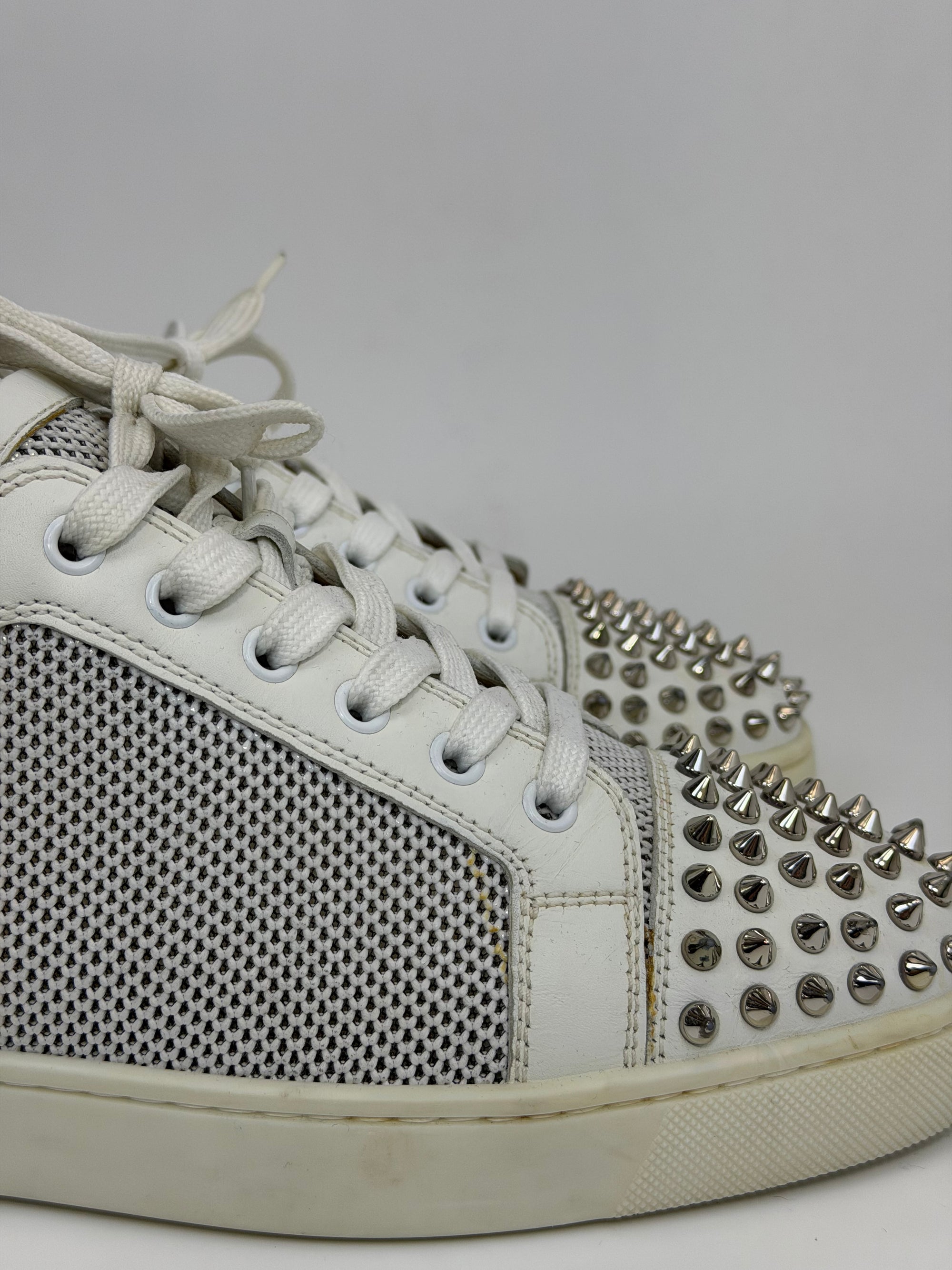 Christian Louboutin 42