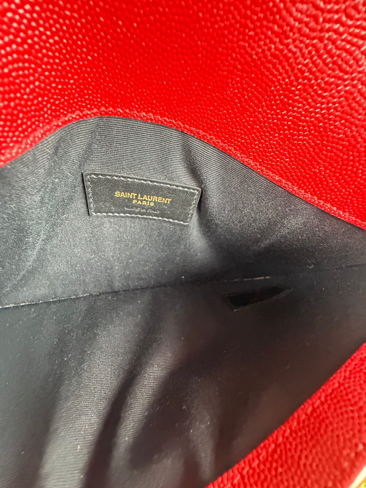 Pochette Yves Saint Laurent Grain de Poudre Uptown Rosso