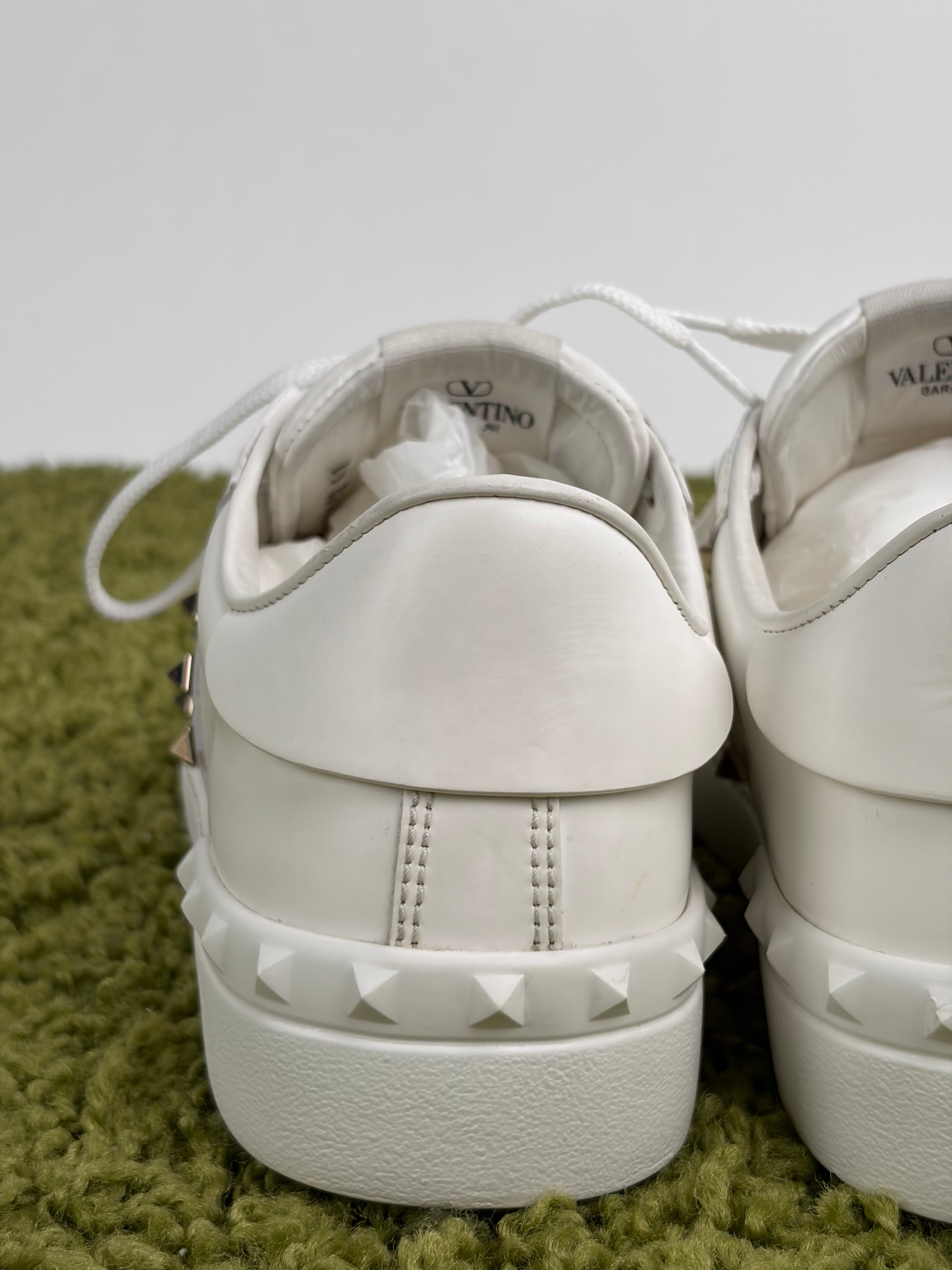 Valentino Rockstud Size 41 bianche e oro