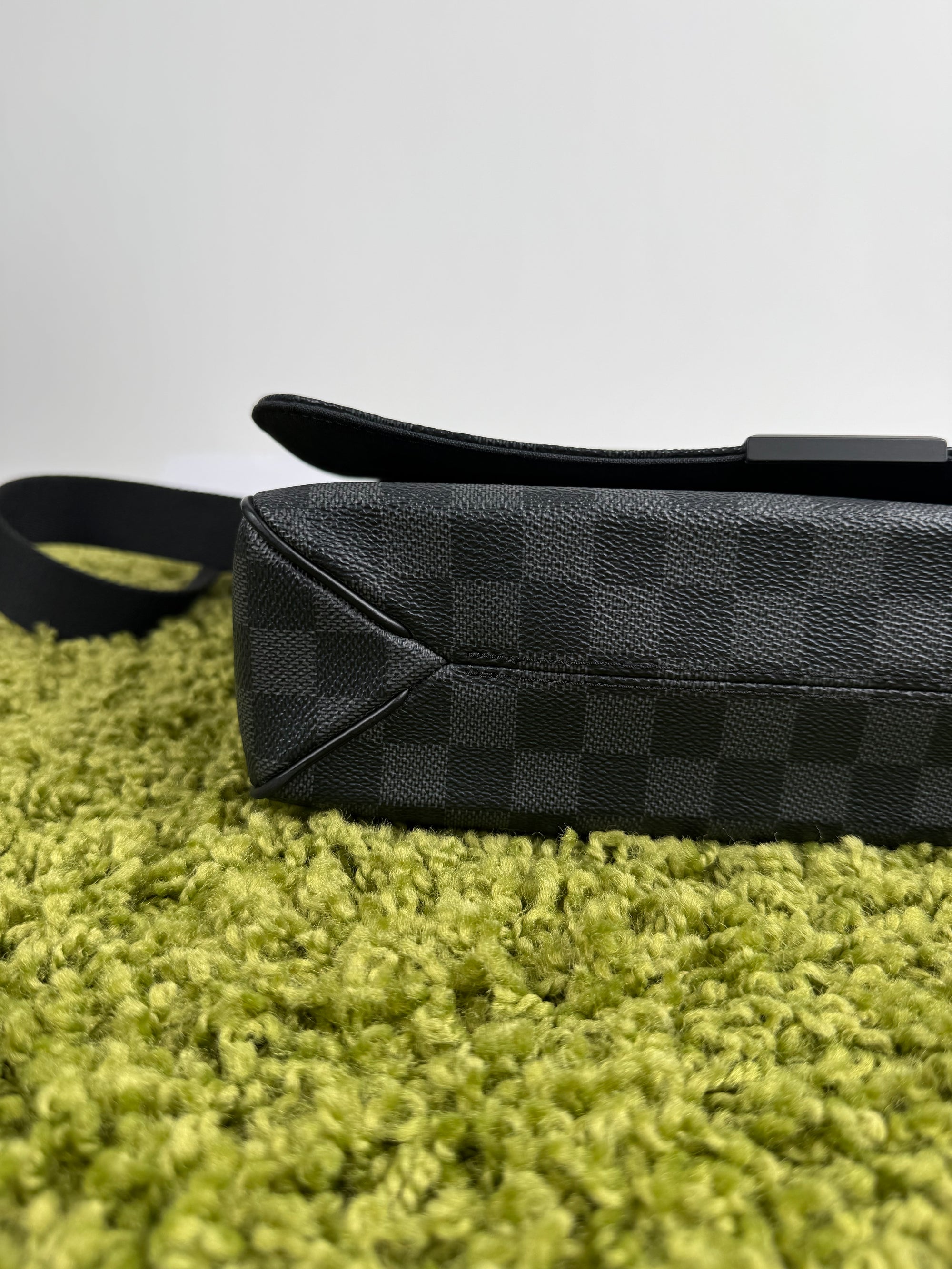 24ore Louis Vuitton Grigia