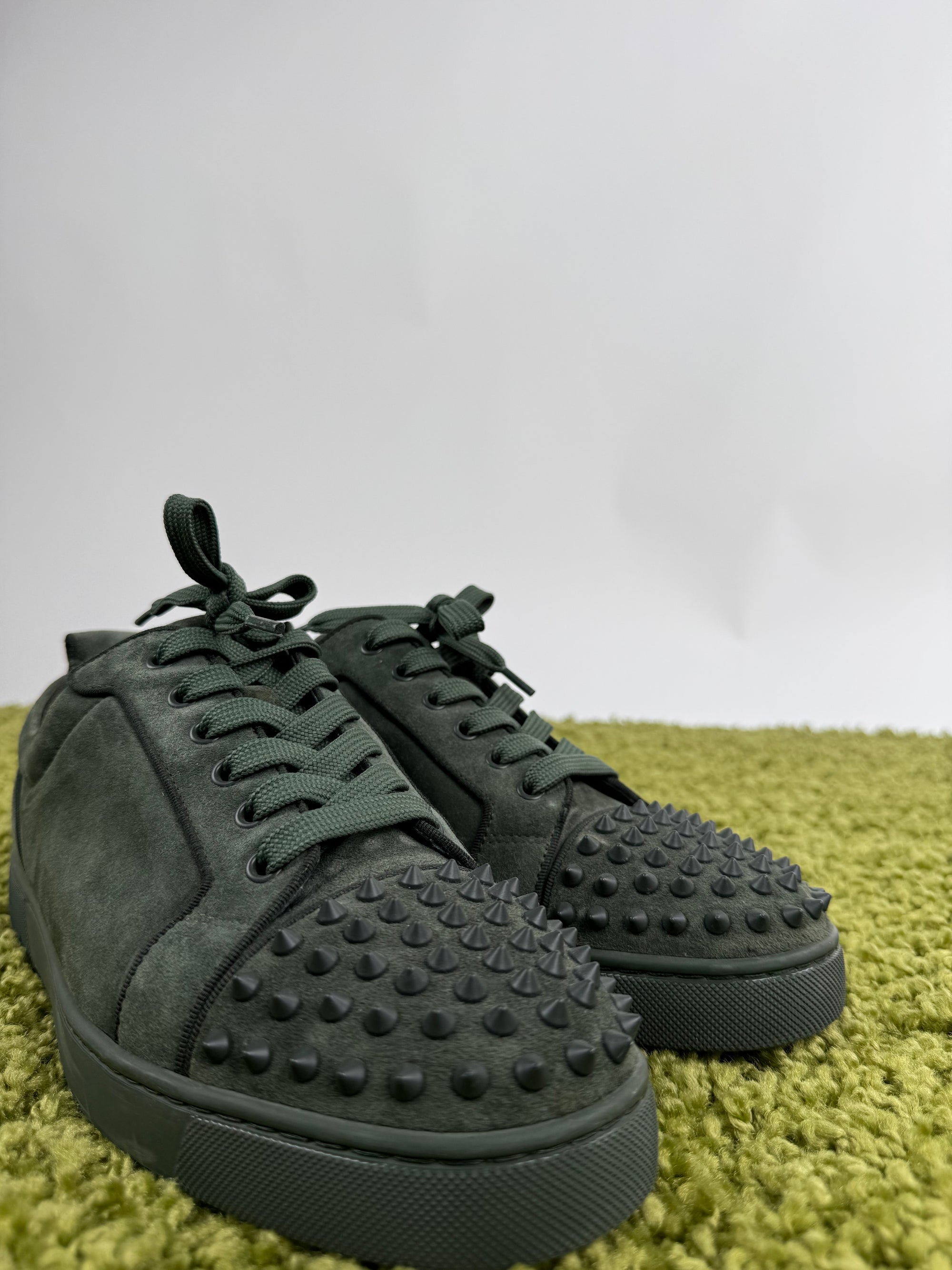 Christian Louboutin Spikes 43