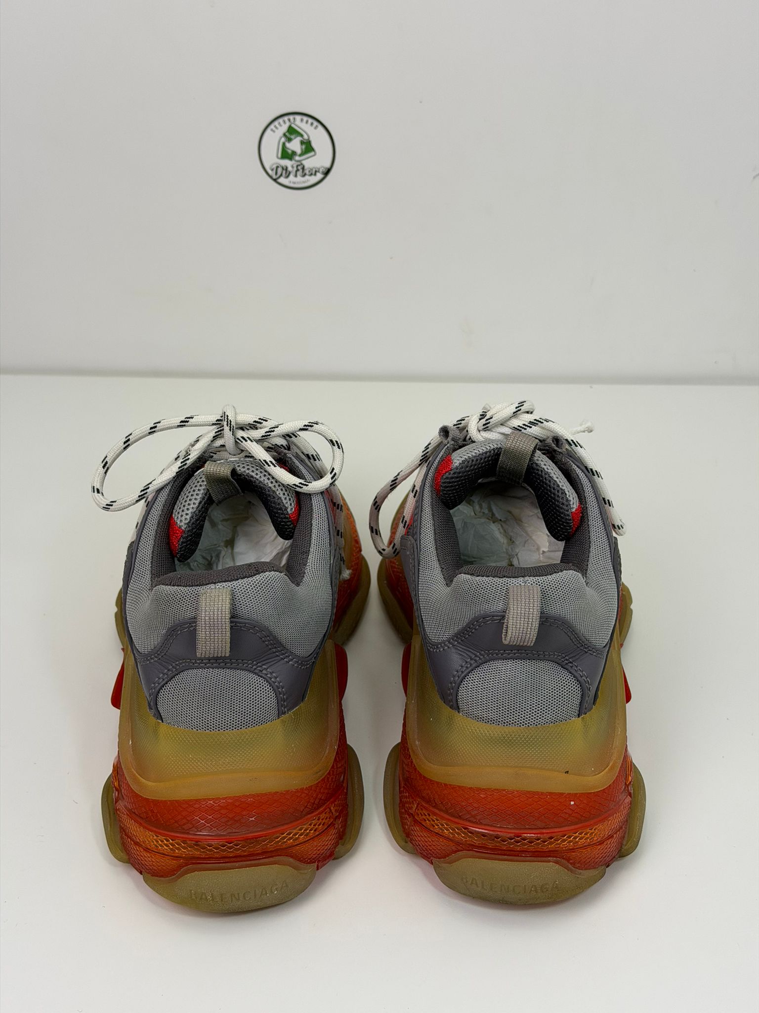 Balenciaga Triple S Size 42 grigia e rossa
