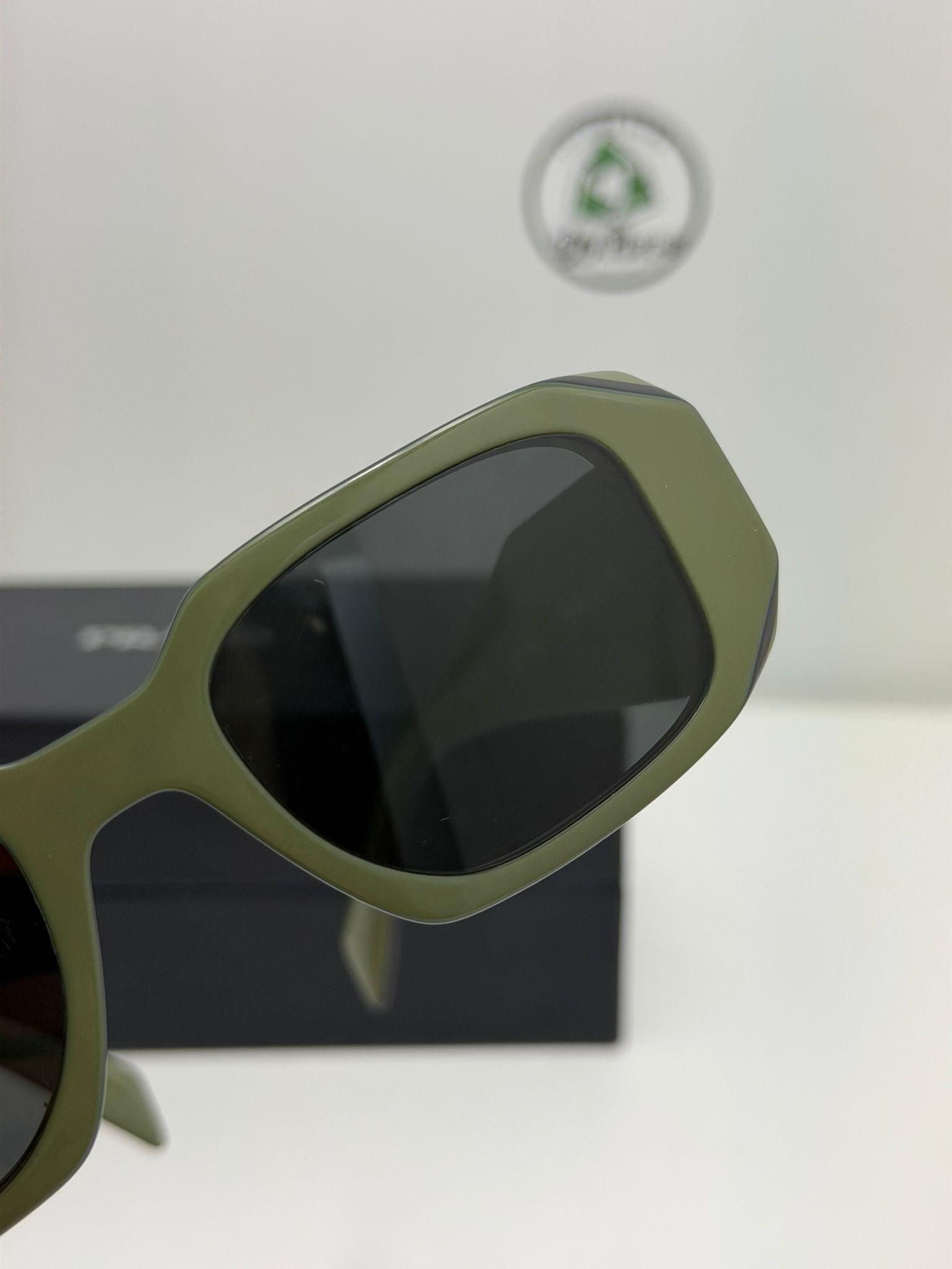 occhiale Prada verde