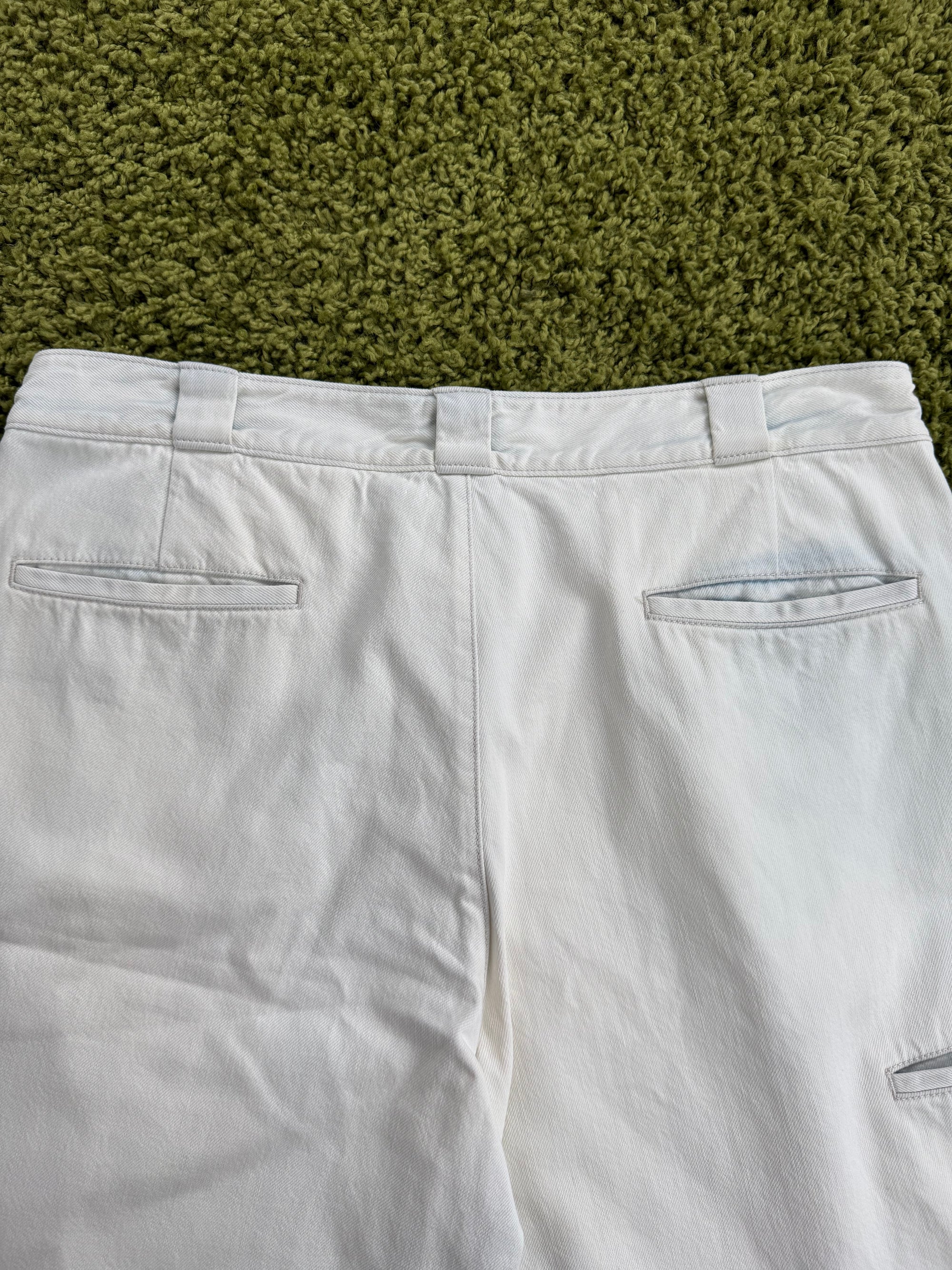 Pantaloncino Prada in denim Bianco 54