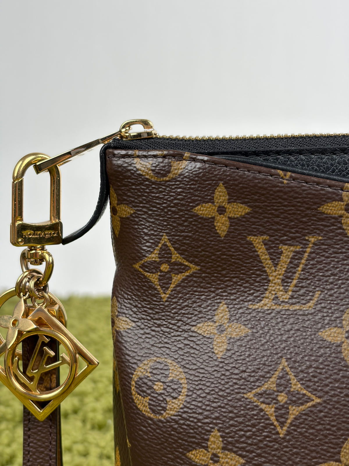 Pochette Louis Vuitton Monorgam Marrone