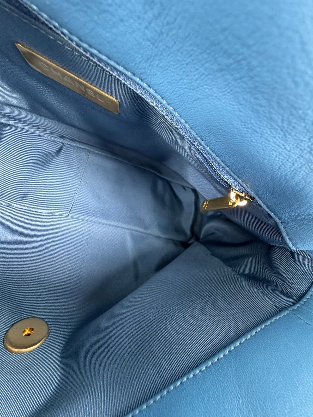 Borsa Chanel 19 Trapuntata in Pelle Azzurra