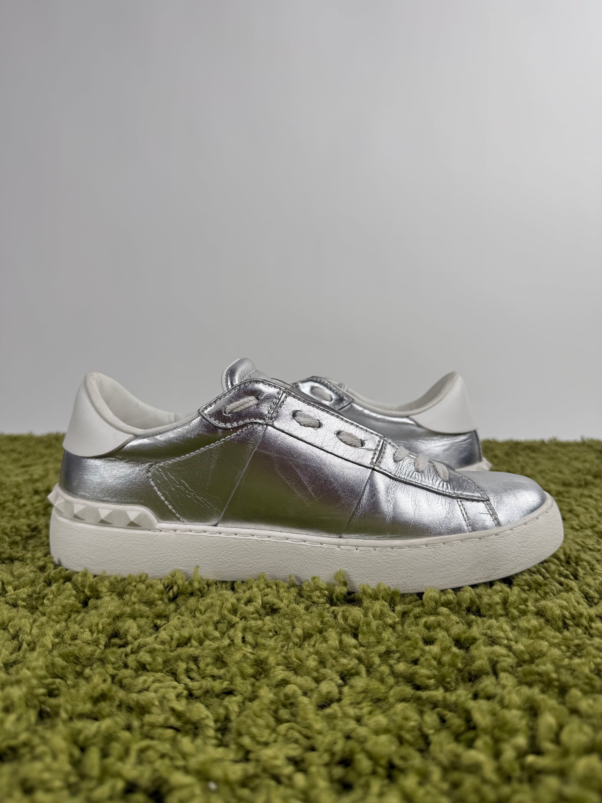 Valentino Garavani Rockstud Argento 40