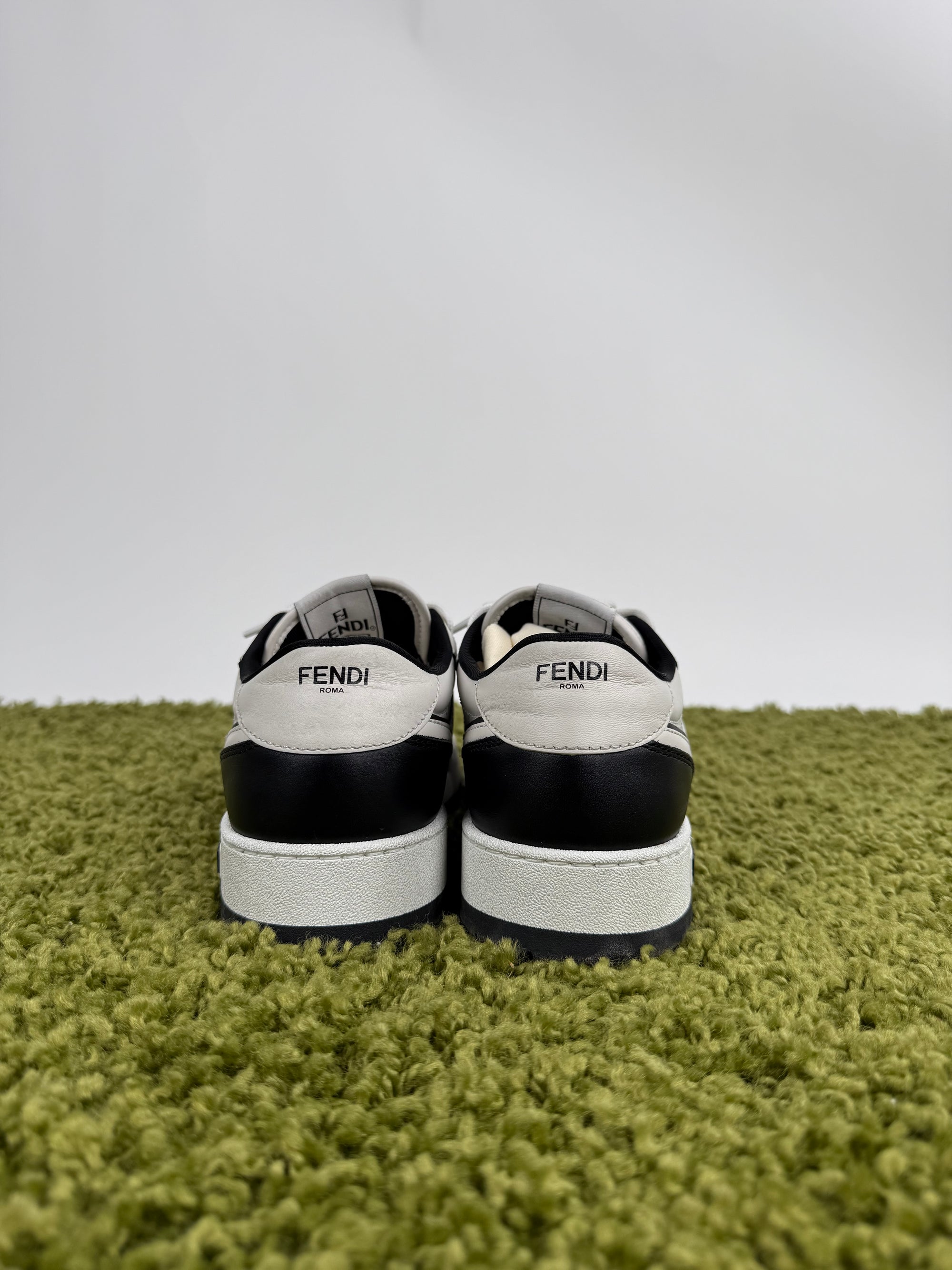 Fendi Match Low Sneaker 41.5