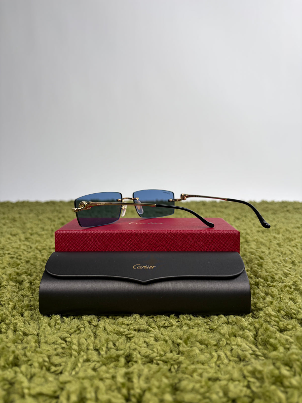 Occhiali da sole Cartier Pantère Oro con Lenti blu