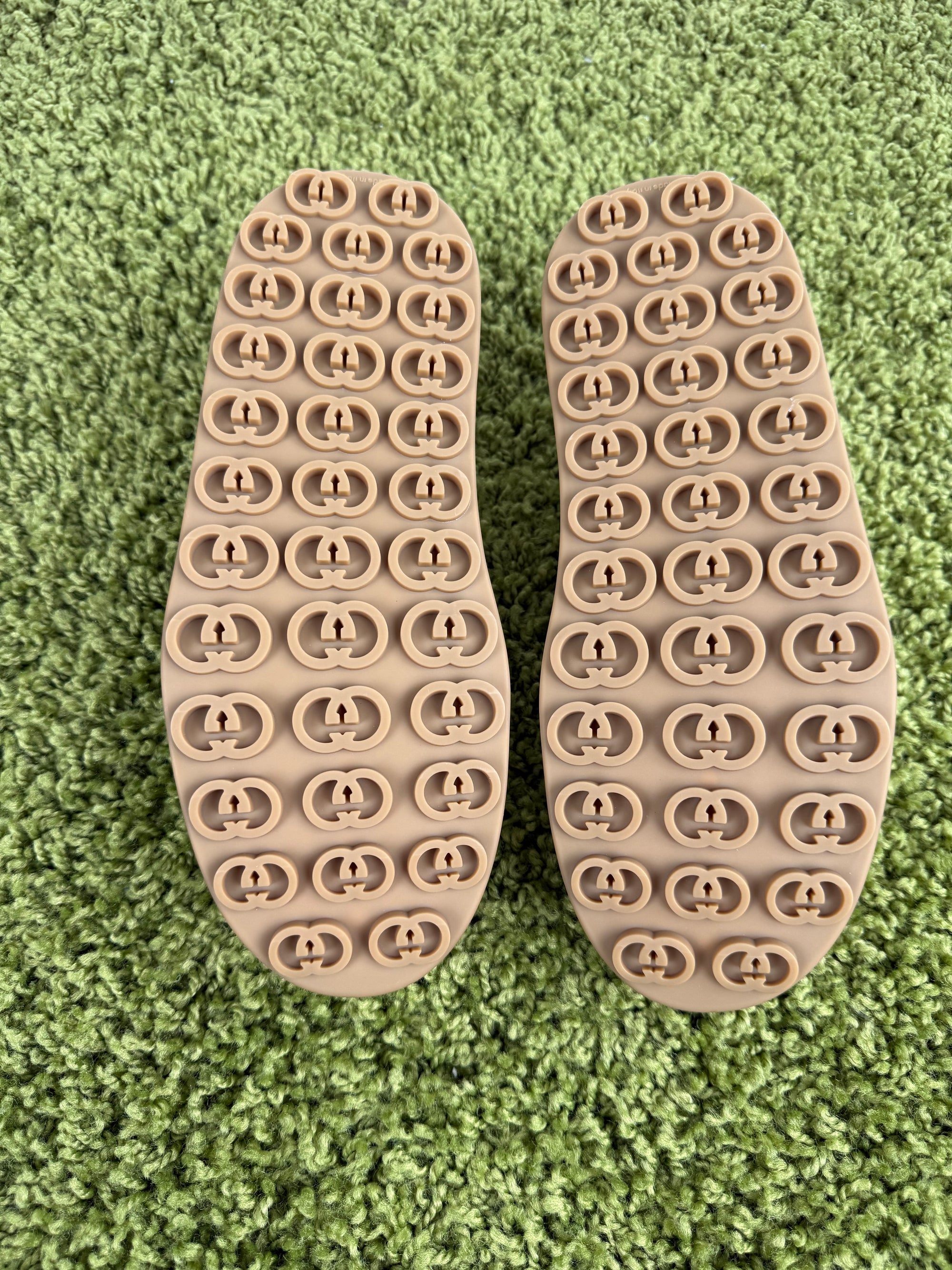 Gucci Tennis Sneaker beige 41.5