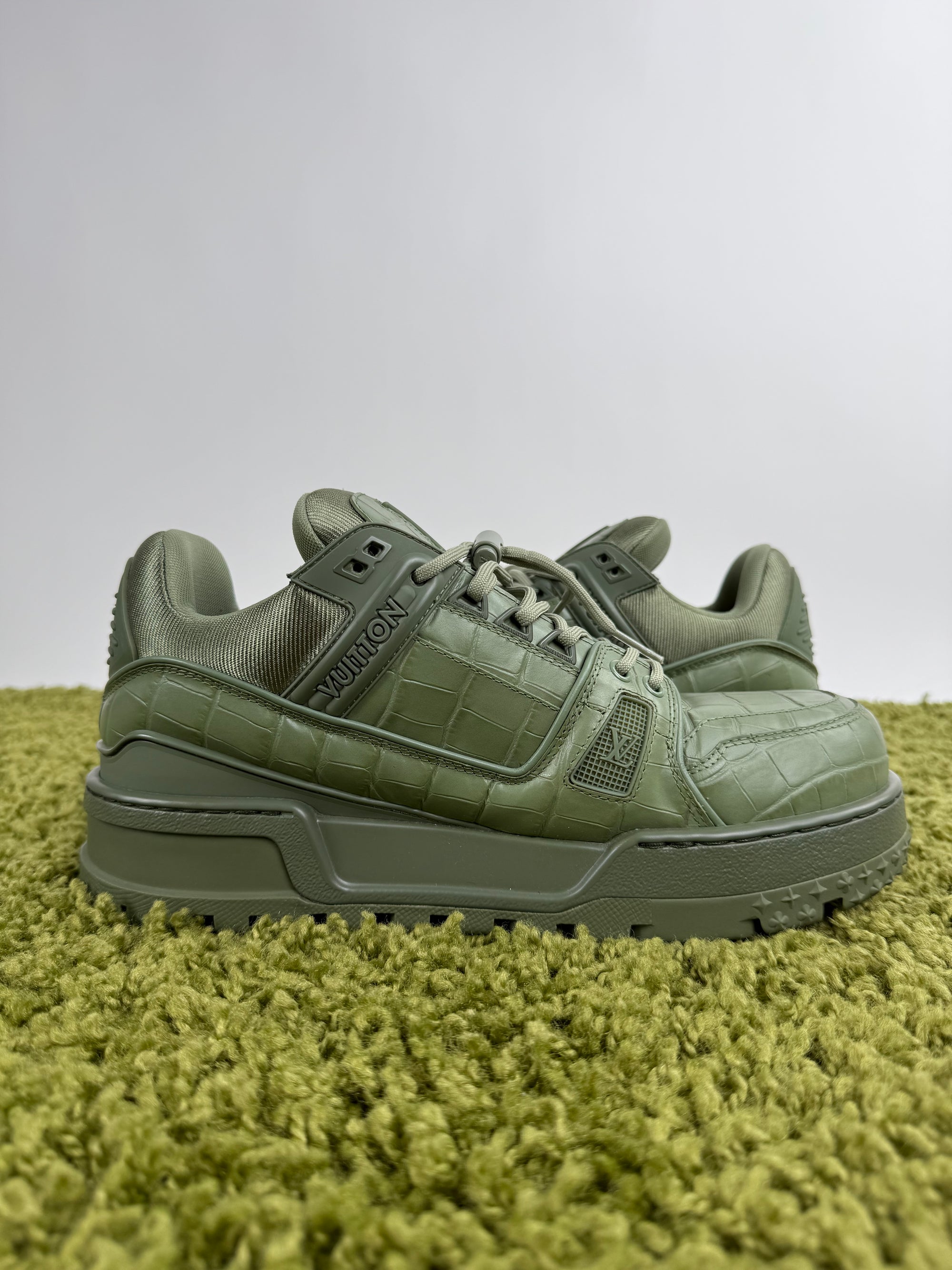 Louis Vuitton Trainer Maxi Verde 8