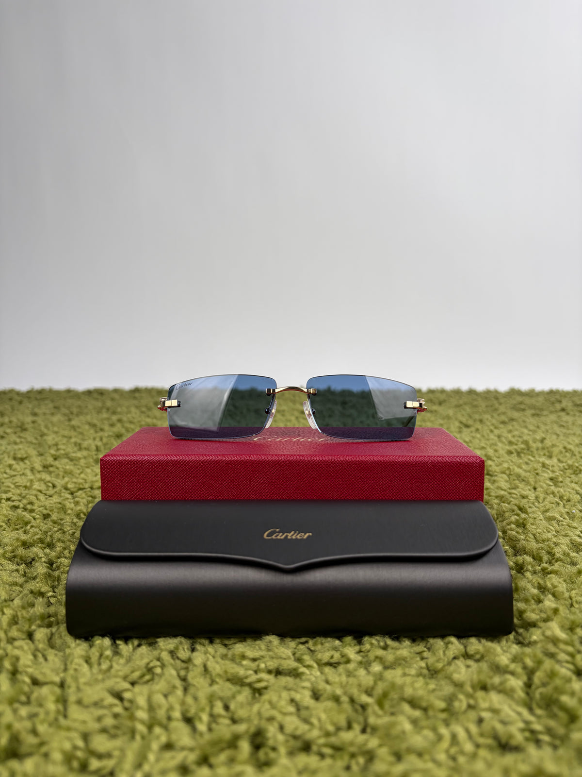 Occhiali da sole Cartier Pantère Oro con Lenti blu