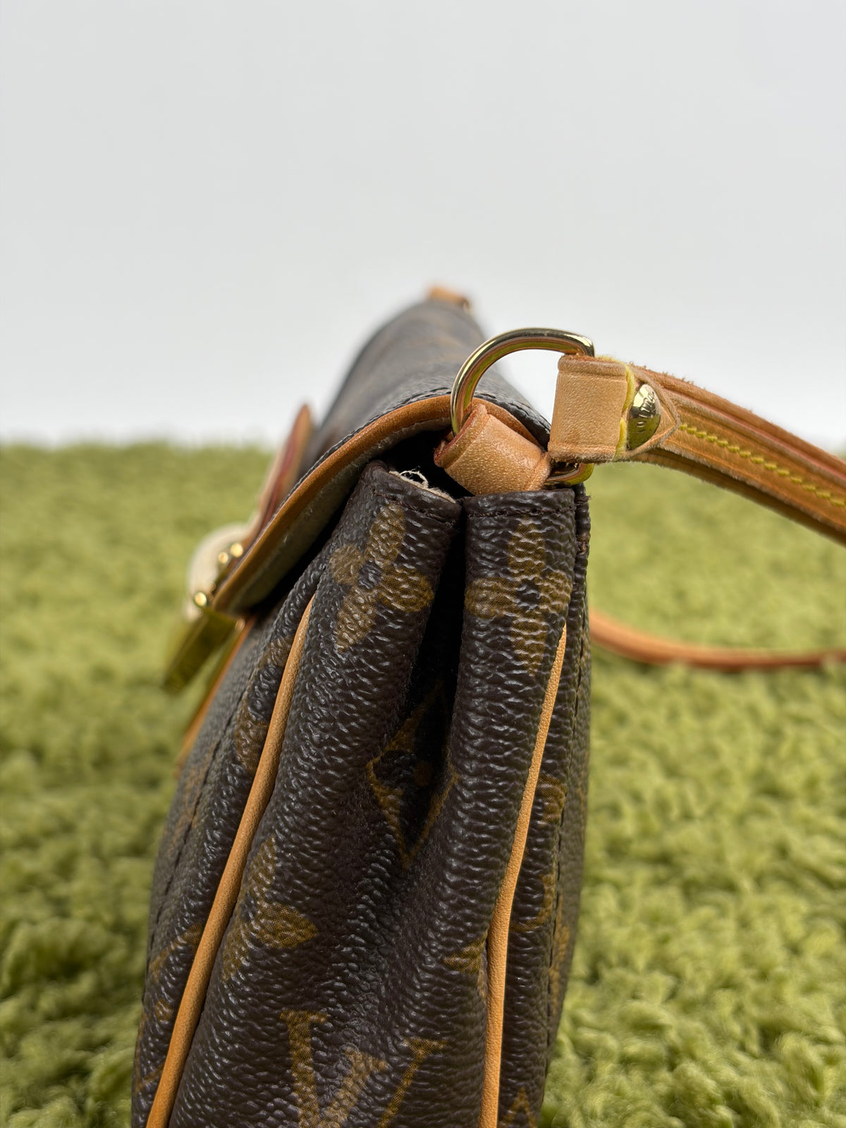Borsa Louis Vuitton Monogram Beverly Marrone