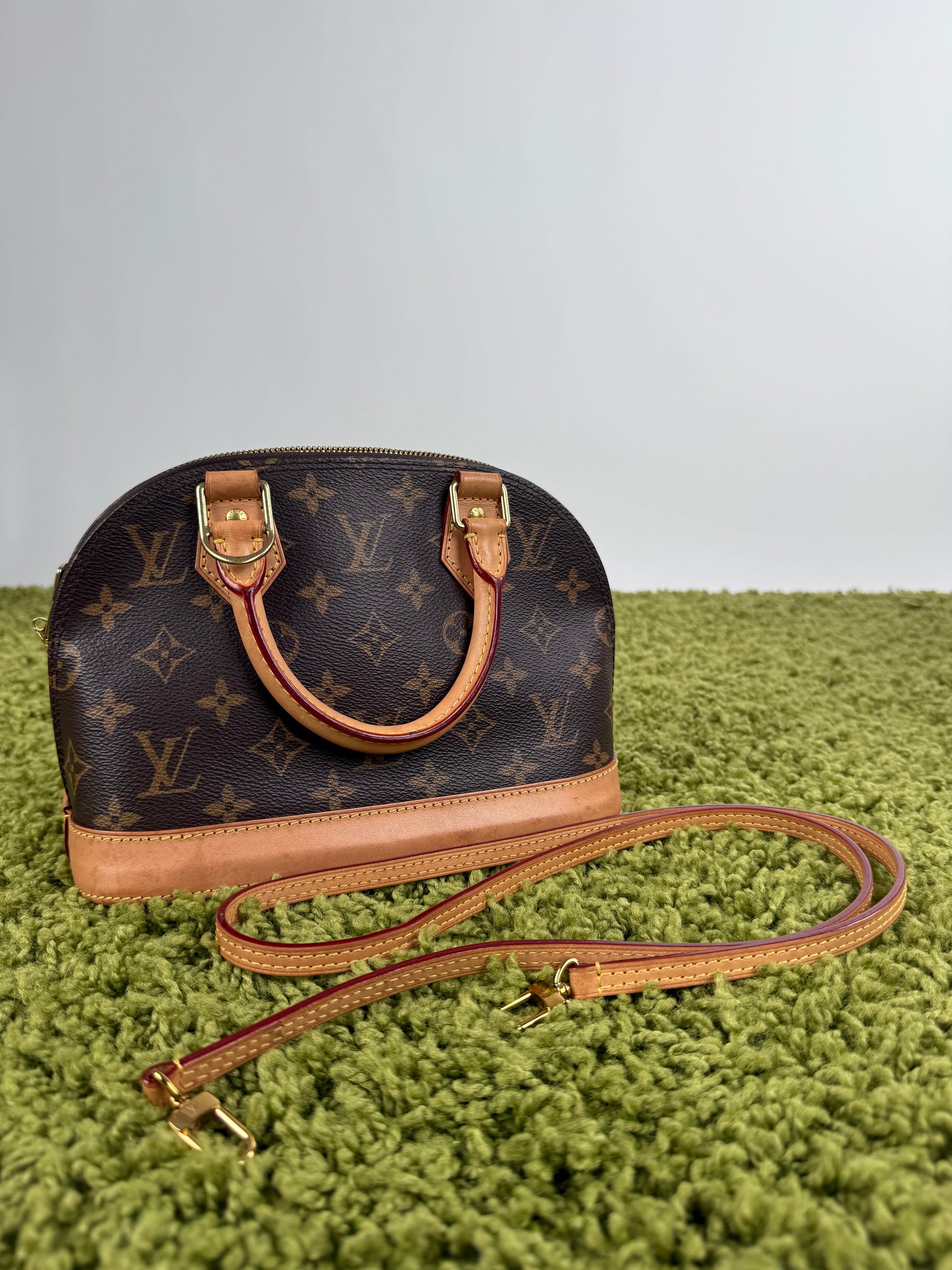 Borsa Alma BB Louis Vuitton Marrone