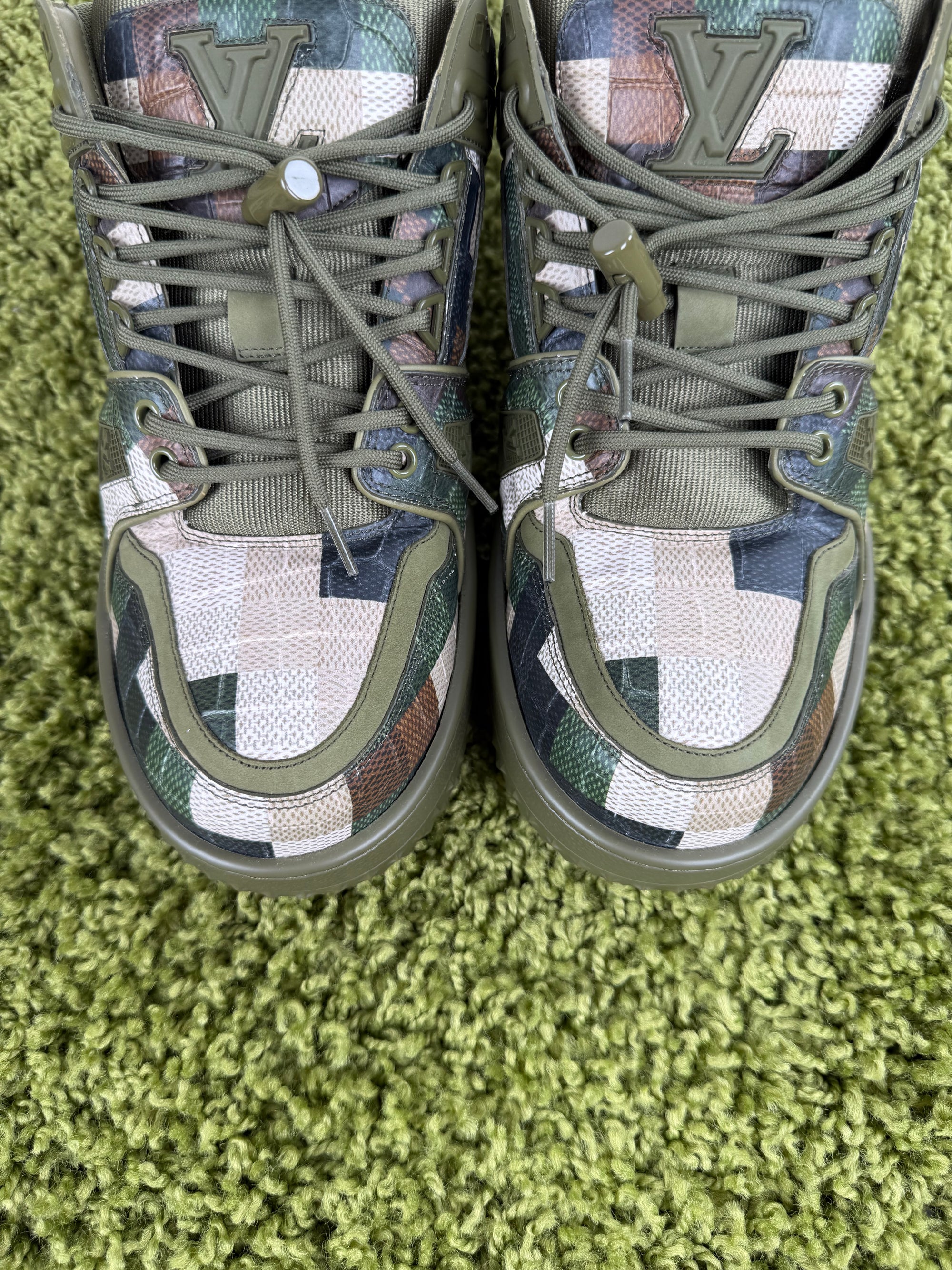 Louis Vuitton Trainer Maxi Verde 9