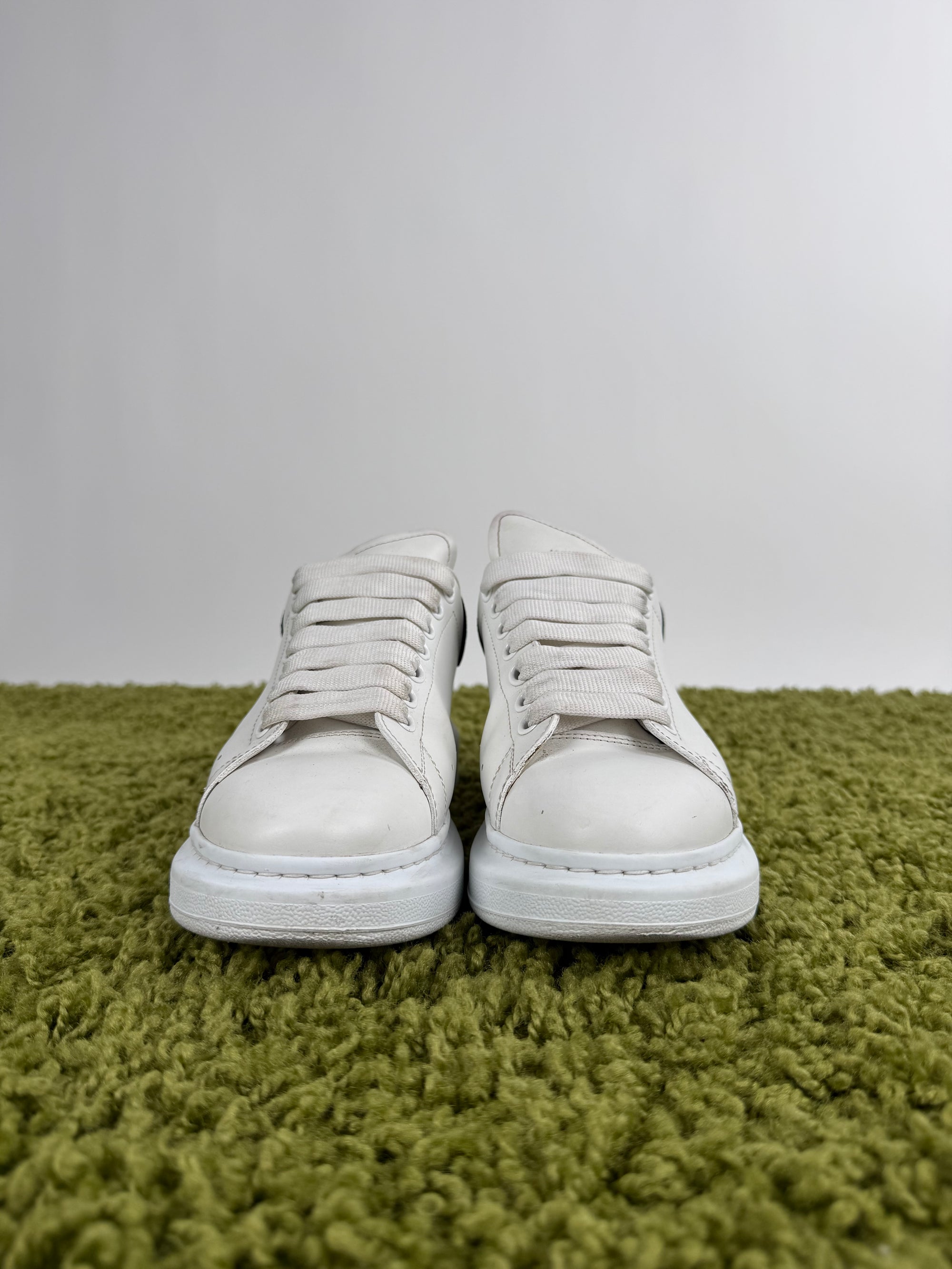 Alexander Mcqueen Bianca 40