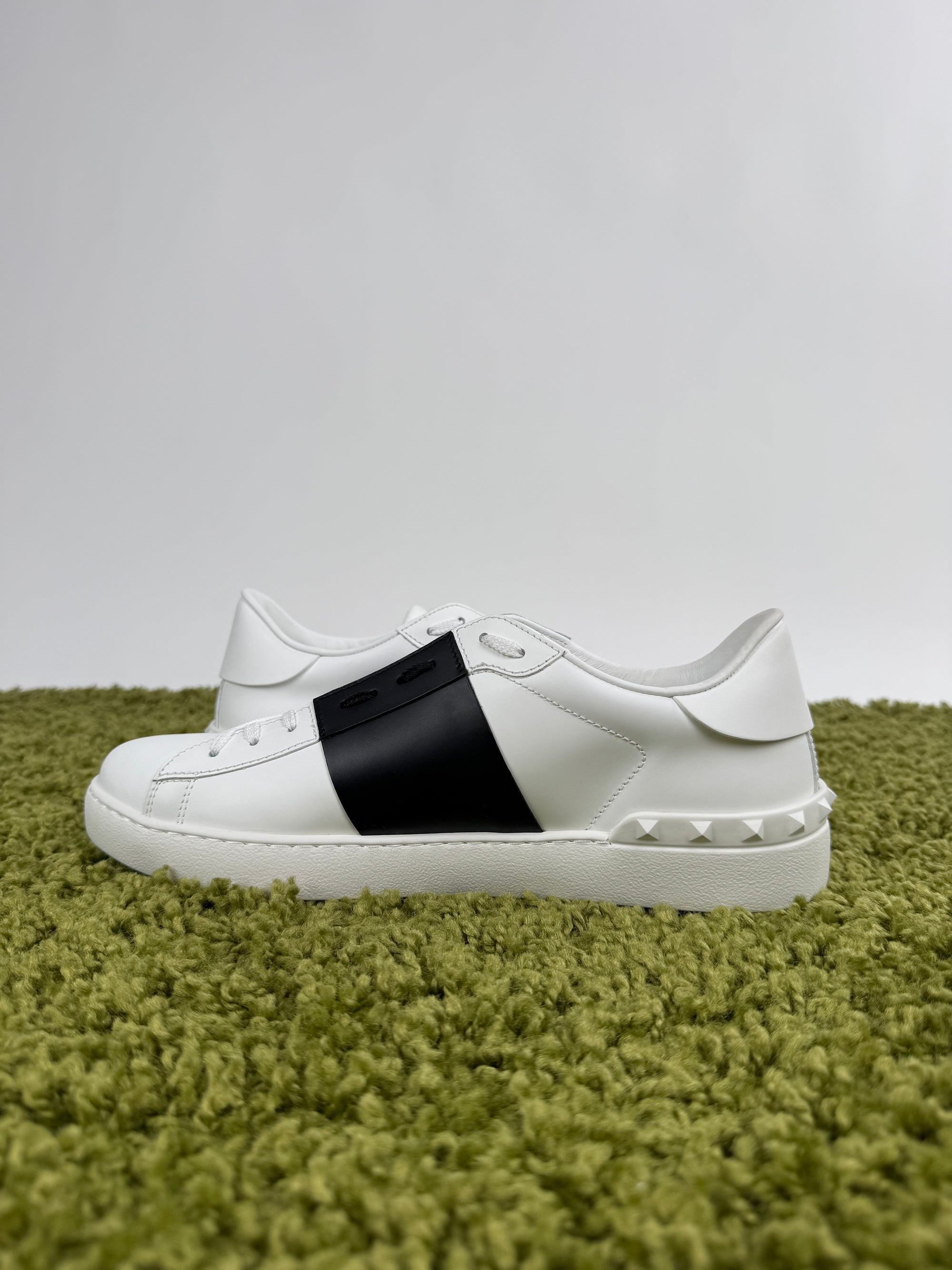 Valentino Garavani Rockstud Bianche 43